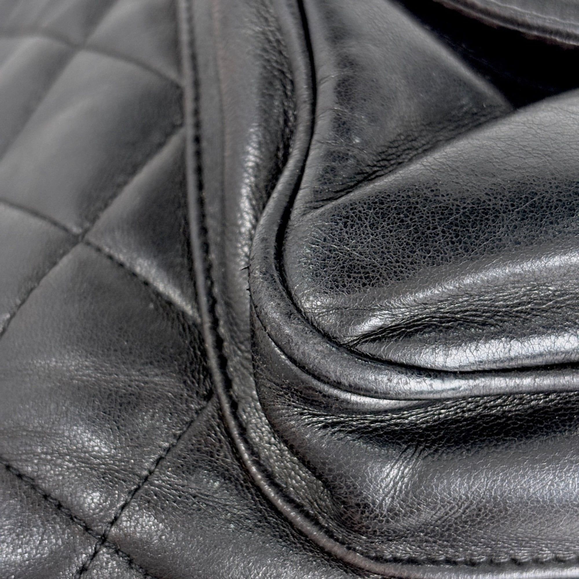 Matelasse Leather Backpack (Pre-Owned) - Chanel - Modalova
