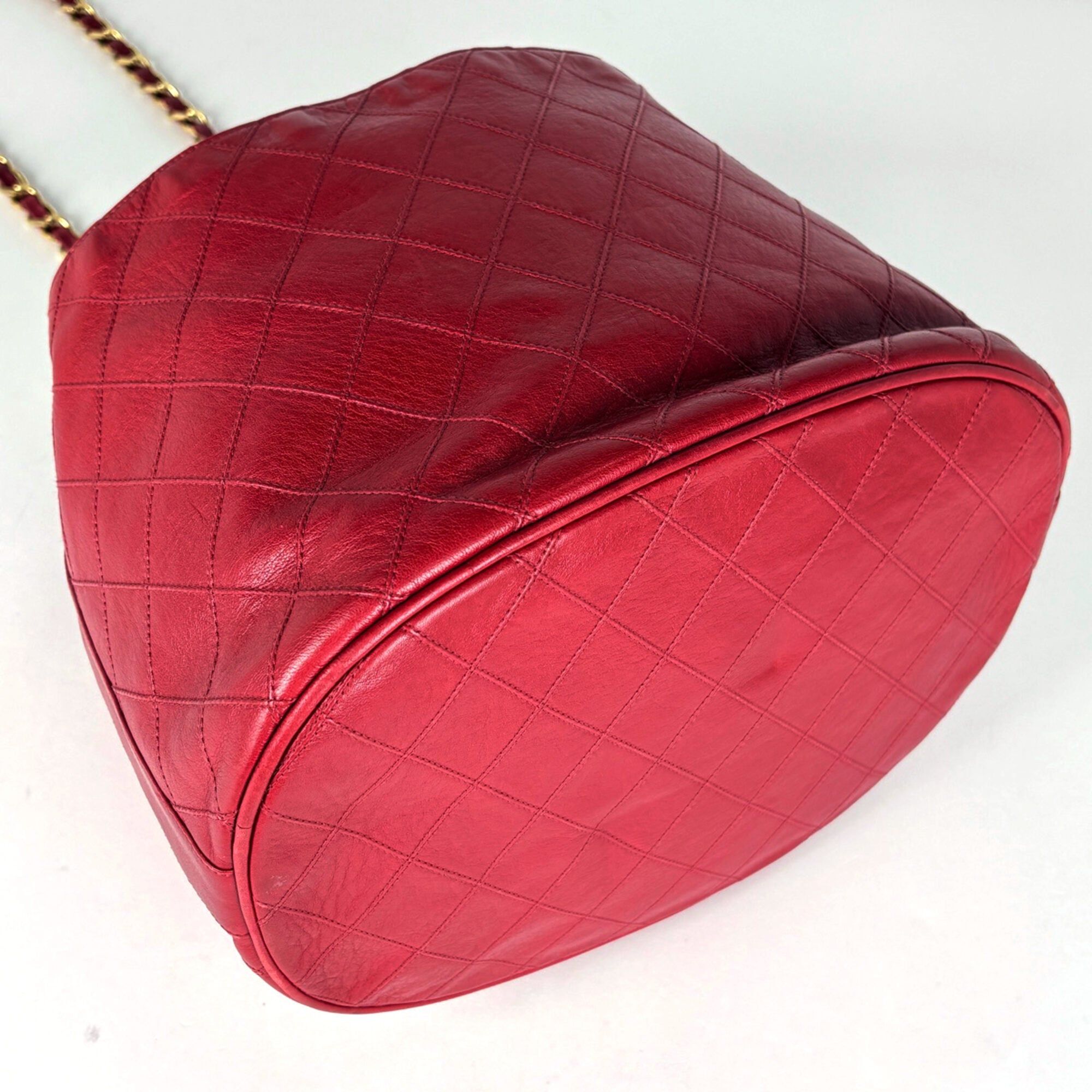 Matelasse Leather Shoulder Bag (Pre-Owned) - Chanel - Modalova
