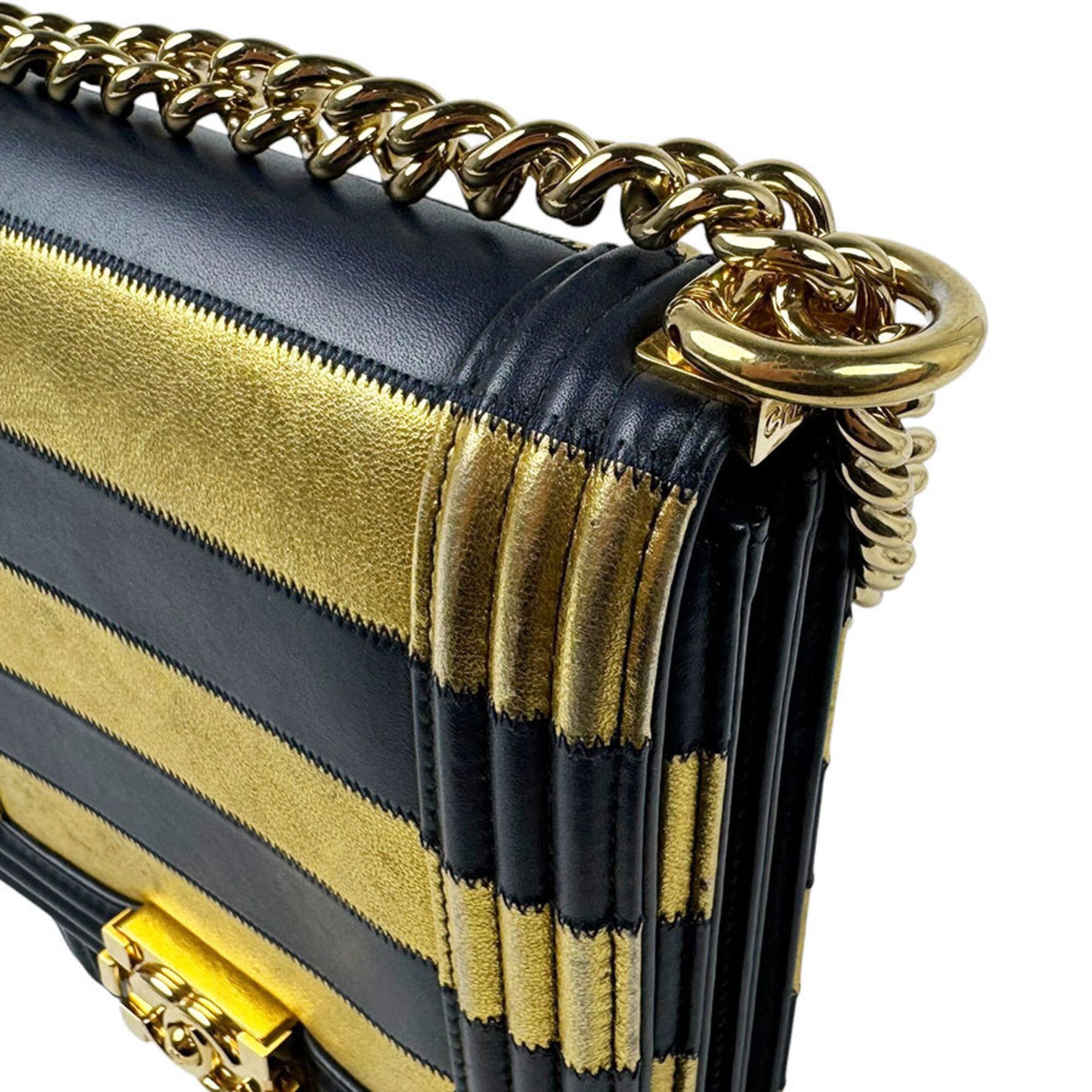 Leather Shoulder Bag (Pre-Owned) - Chanel - Modalova