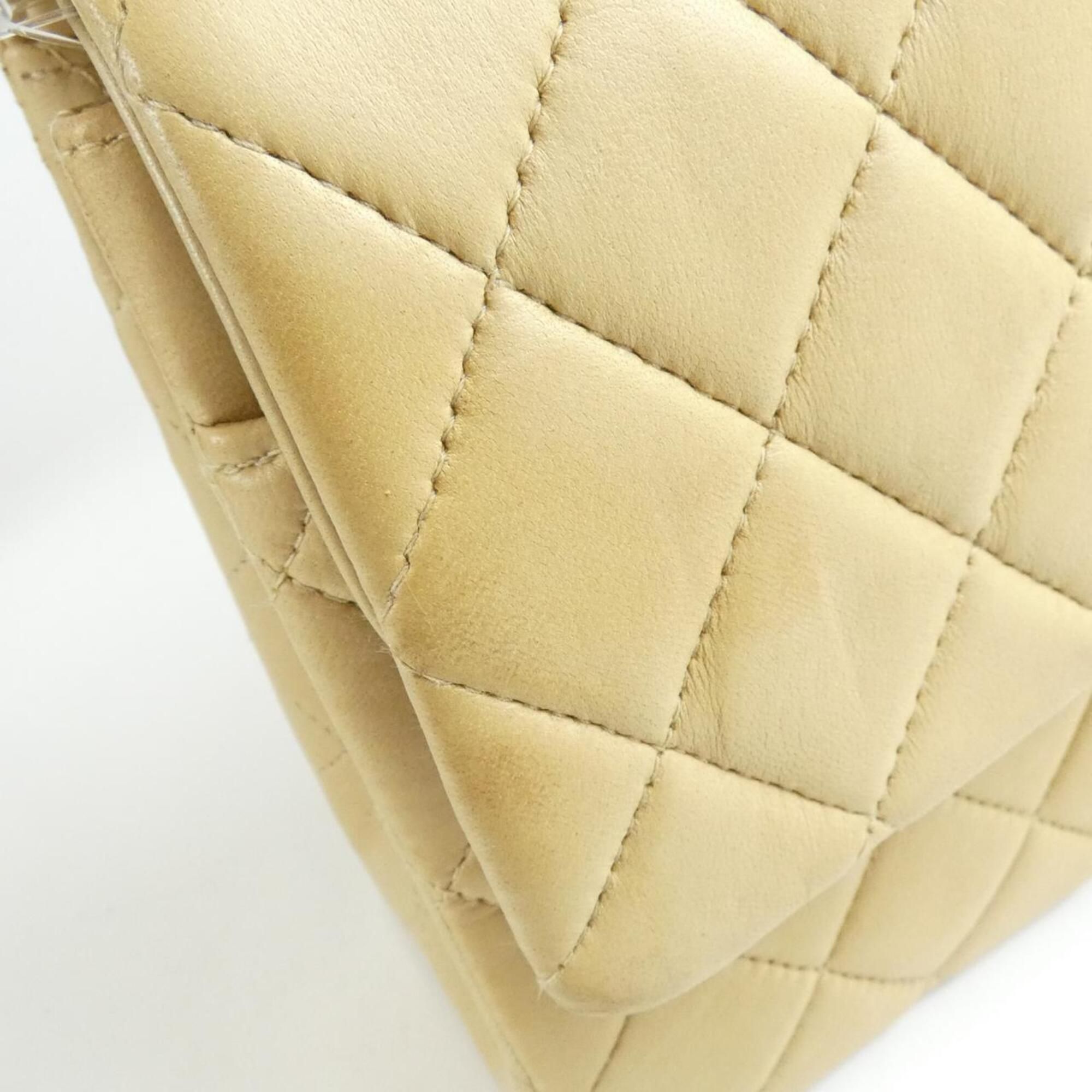 Leather Shoulder Bag (Pre-Owned) - Chanel - Modalova