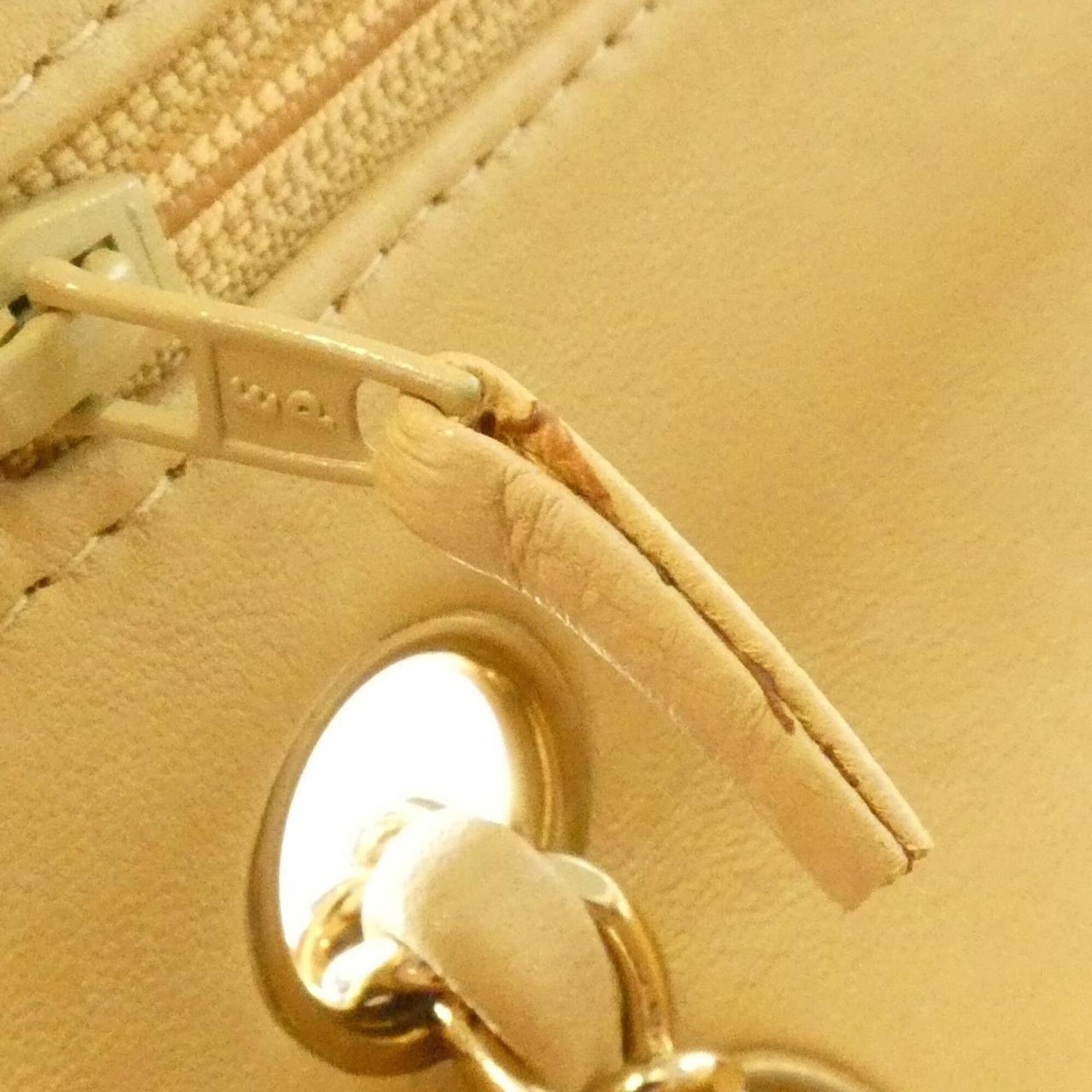 Leather Shoulder Bag (Pre-Owned) - Chanel - Modalova