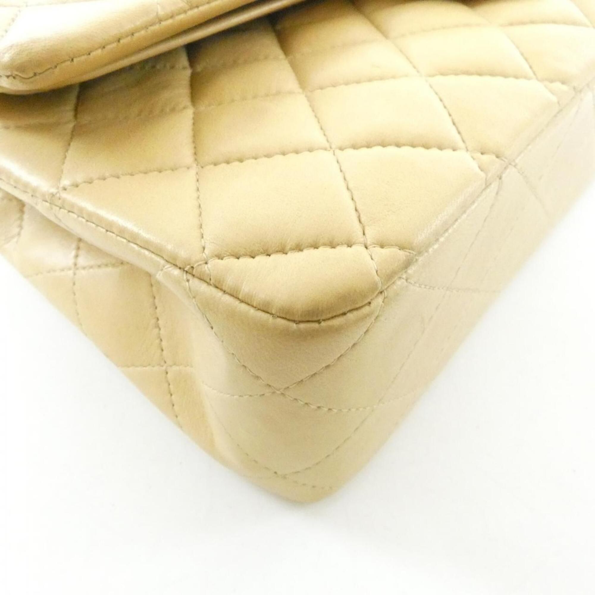 Leather Shoulder Bag (Pre-Owned) - Chanel - Modalova