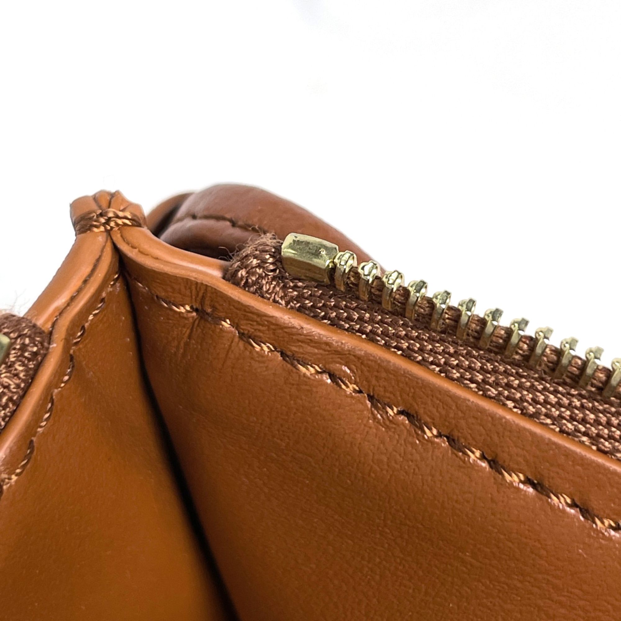 Leather Pouch Shoulder Bag (Pre-Owned) - Celine - Modalova