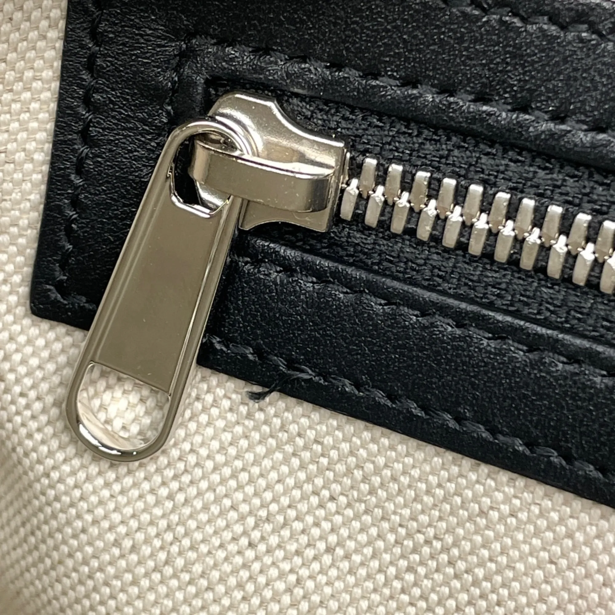 Leather Shoulder Bag (Pre-Owned) - Gucci - Modalova