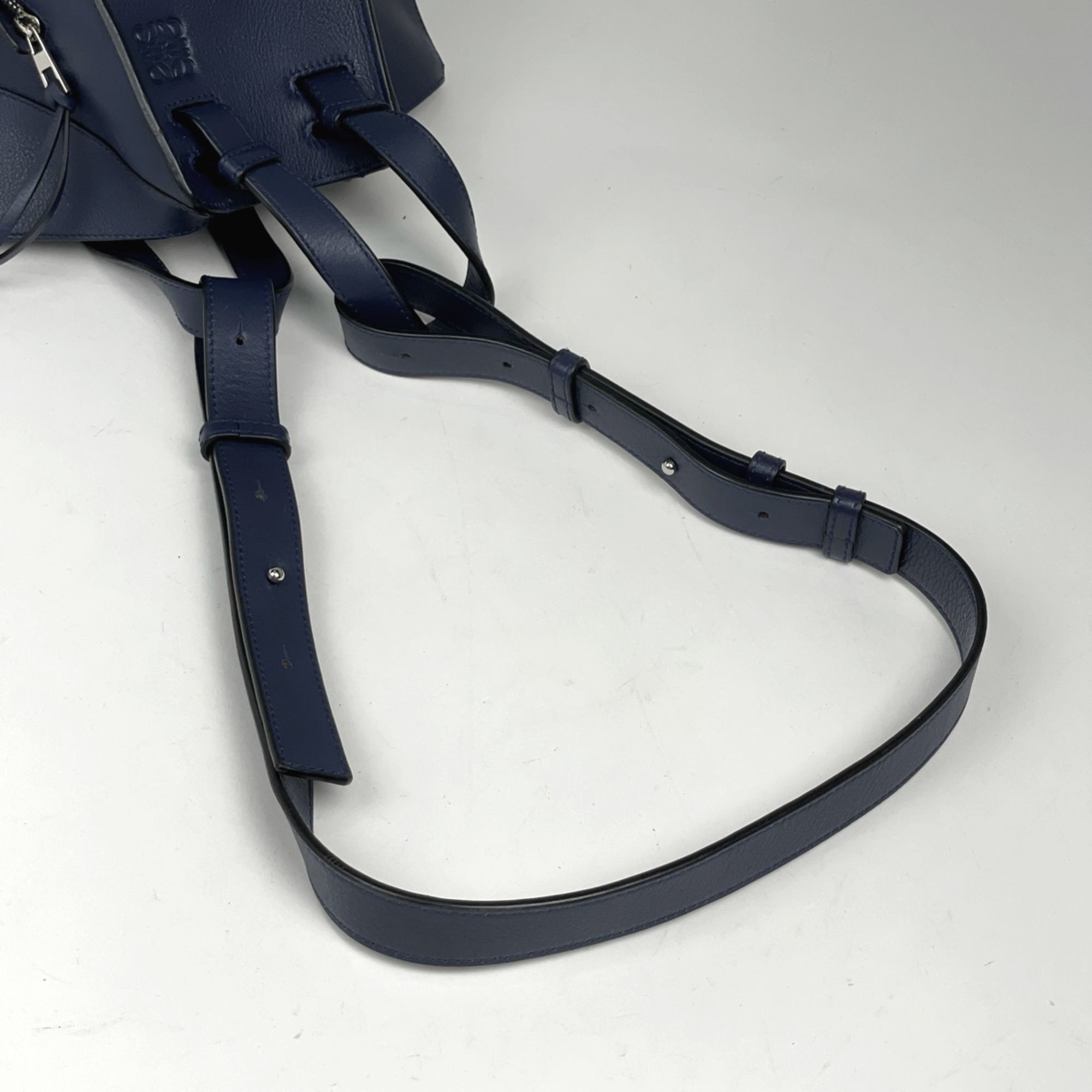 Leather Shoulder Bag (Pre-Owned) - Loewe - Modalova