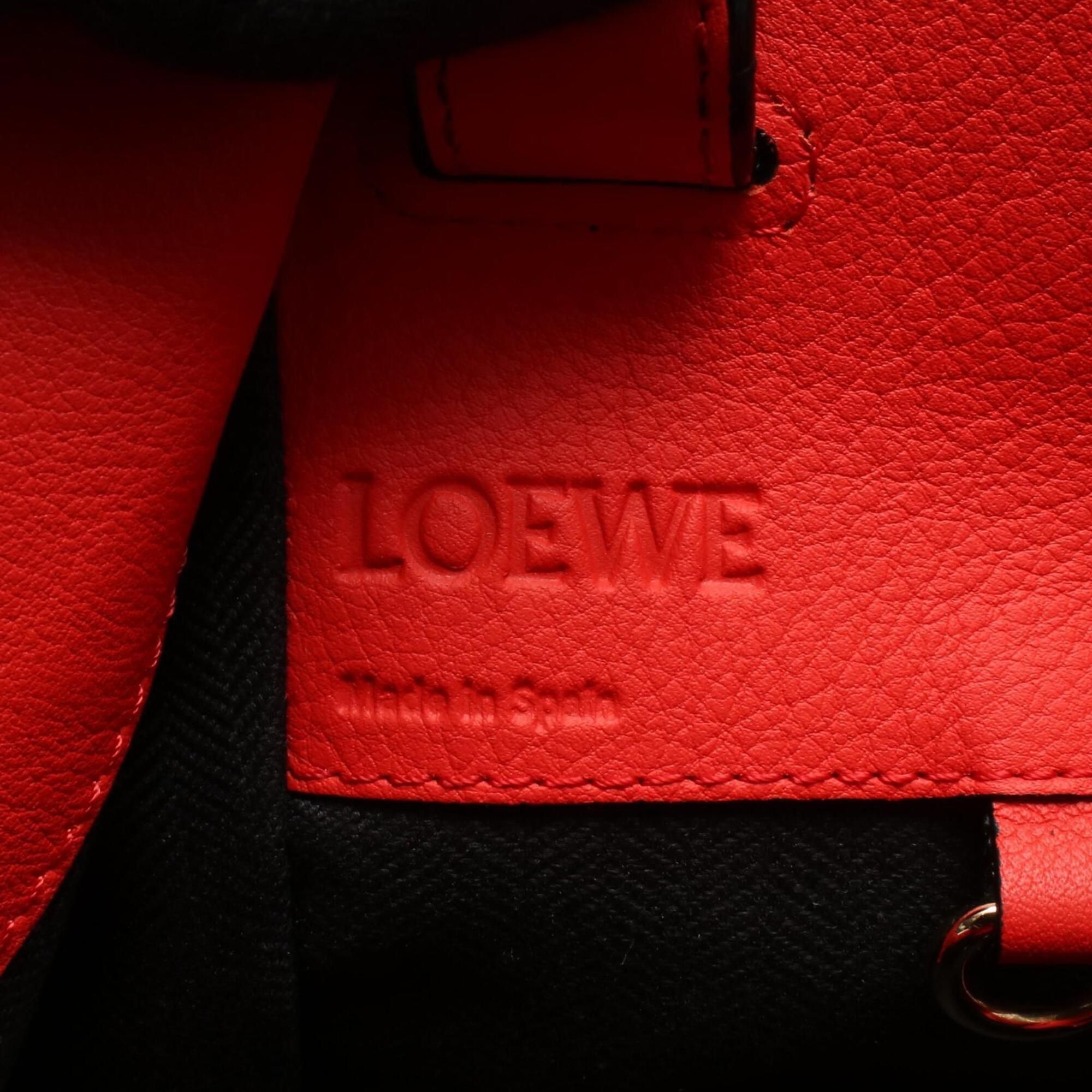 Leather Handbag (Pre-Owned) - Loewe - Modalova