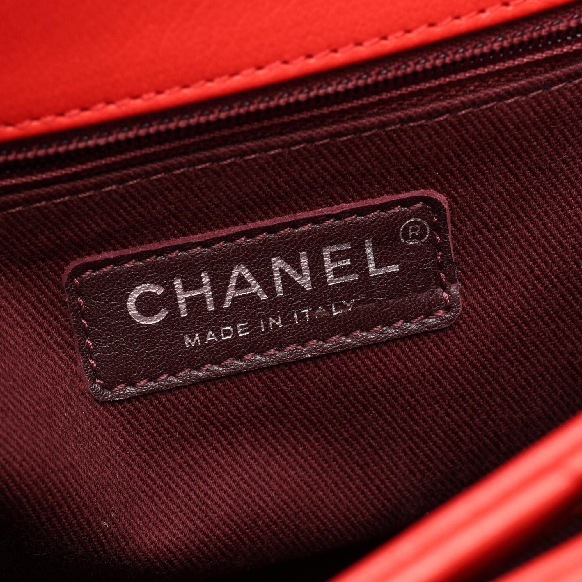 Leather Handbag Shoulder Bag (Pre-Owned) - Chanel - Modalova