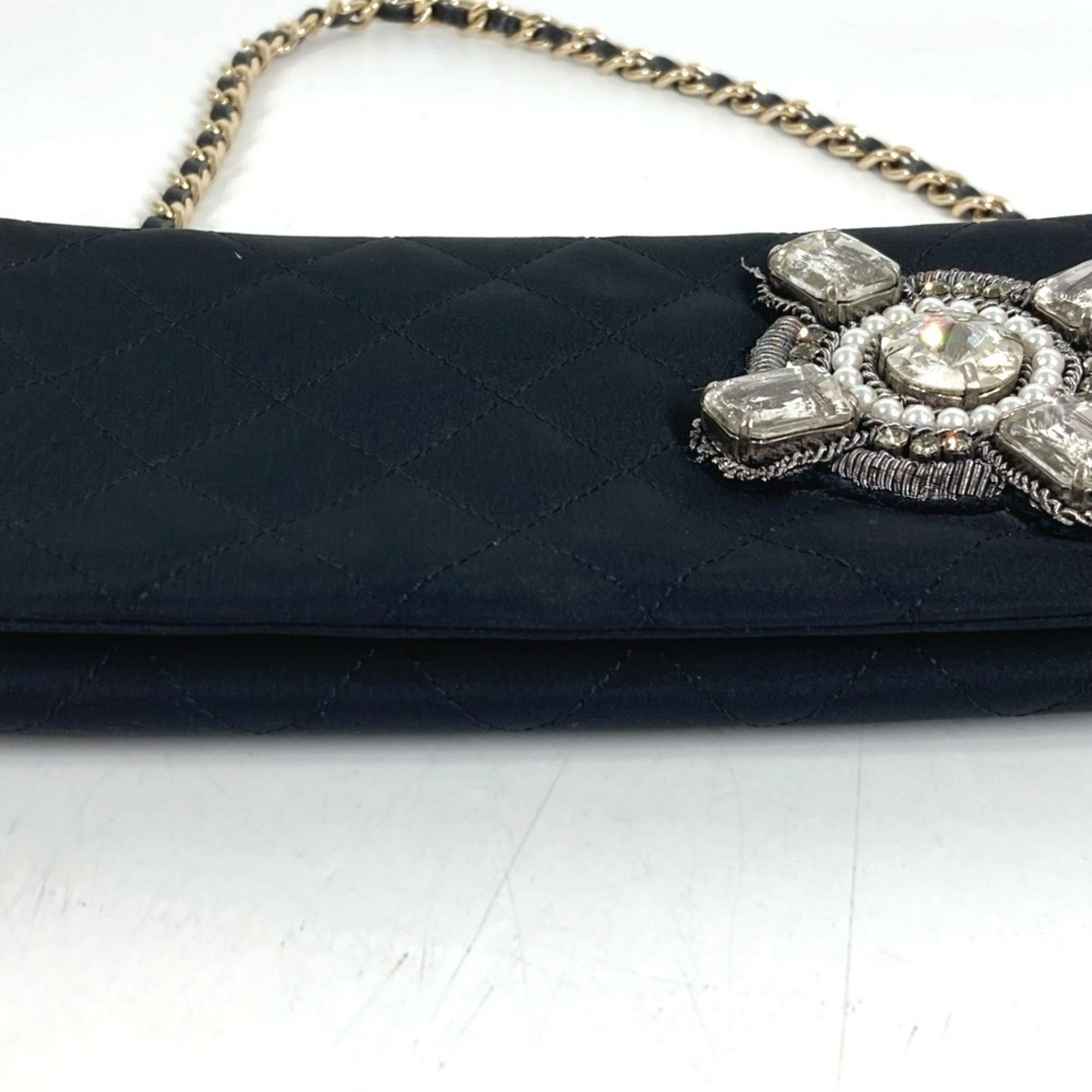 Satin Handbag Shoulder Bag (Pre-Owned) - Chanel - Modalova