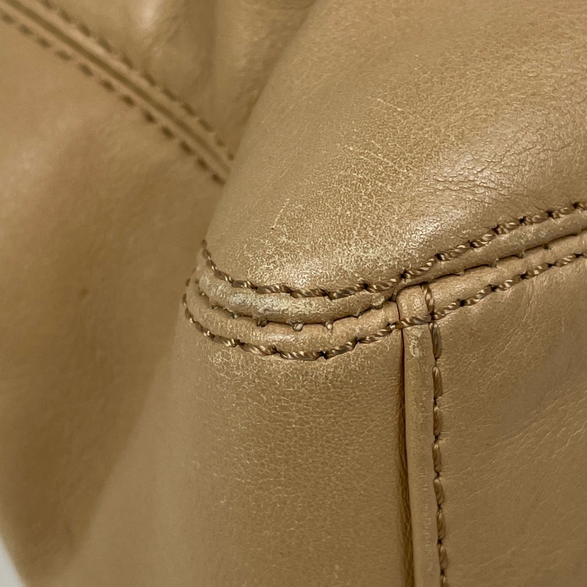 Leather Handbag (Pre-Owned) - Chanel - Modalova