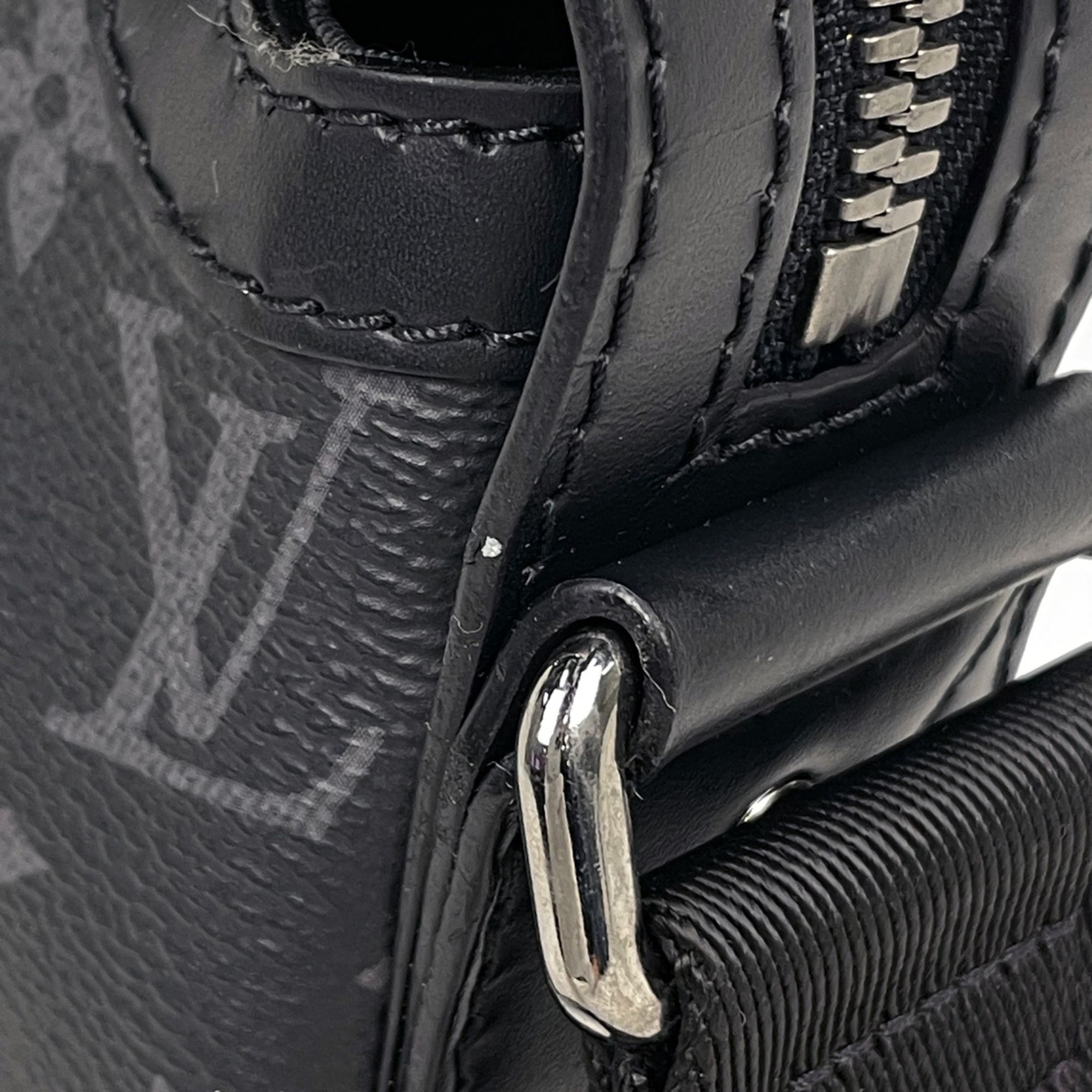 Monogram Eclipse Shoulder Bag (Pre-Owned) - Louis Vuitton - Modalova