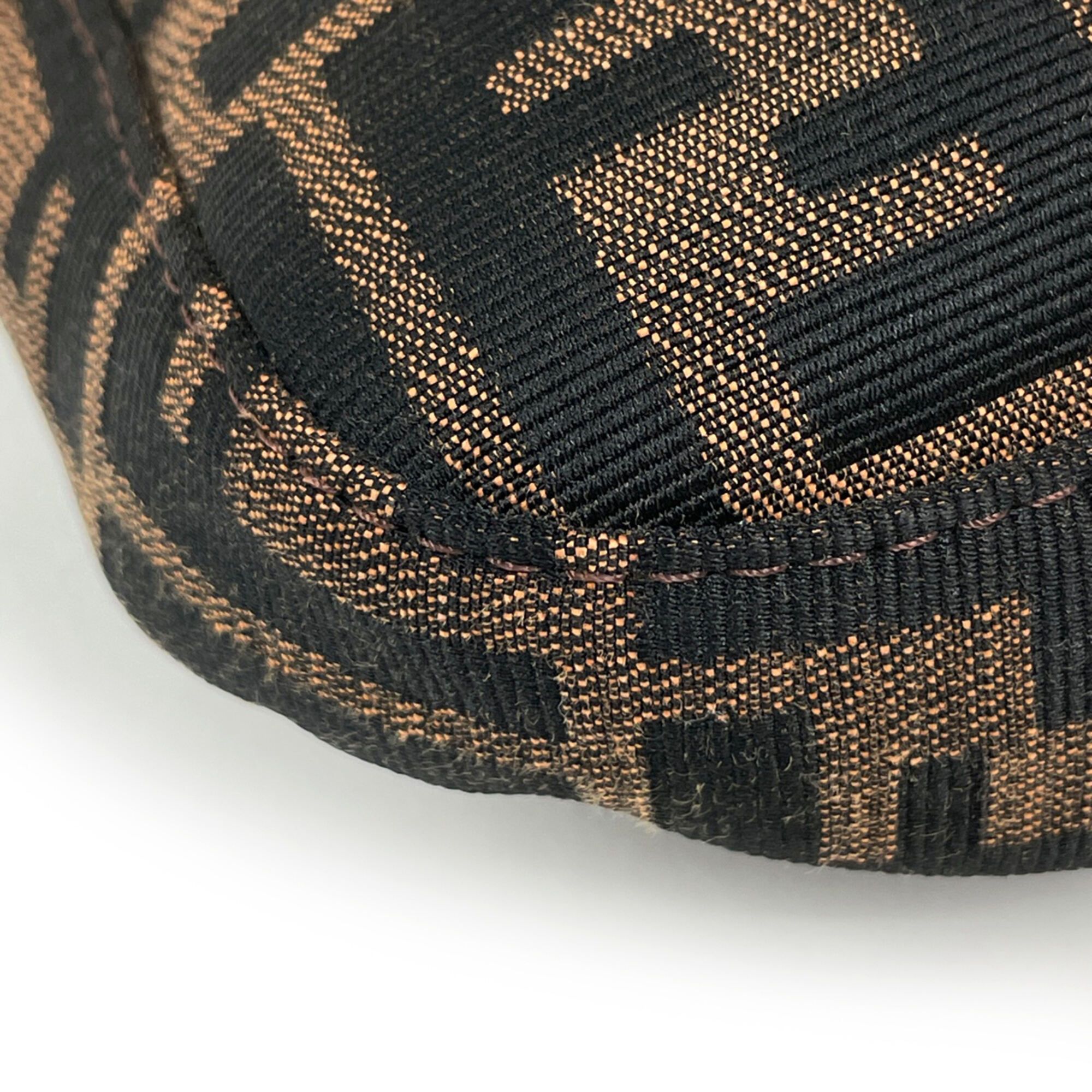 Canvas Leather Shoulder Bag (Pre-Owned) - Fendi - Modalova