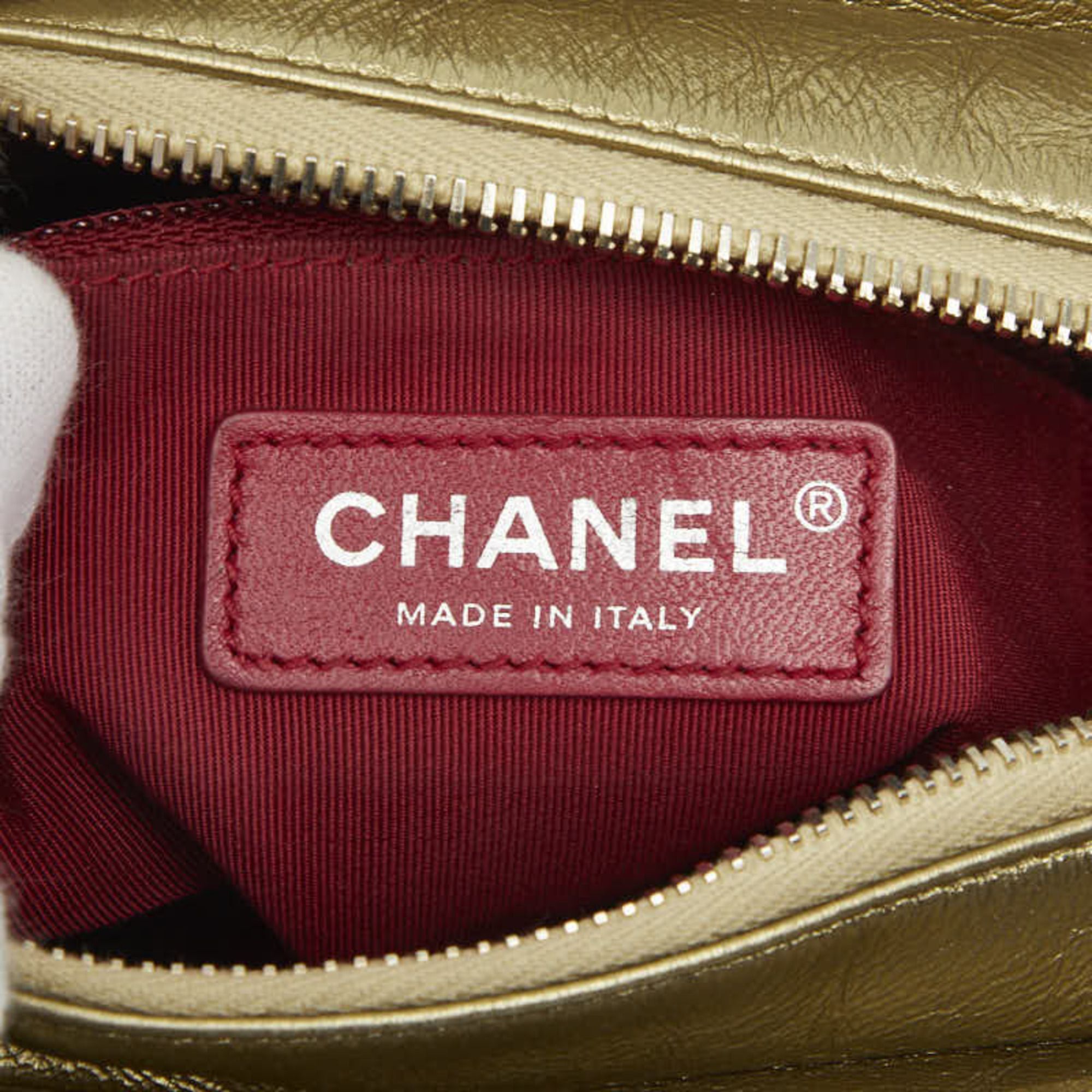 Leather Shoulder Bag (Pre-Owned) - Chanel - Modalova