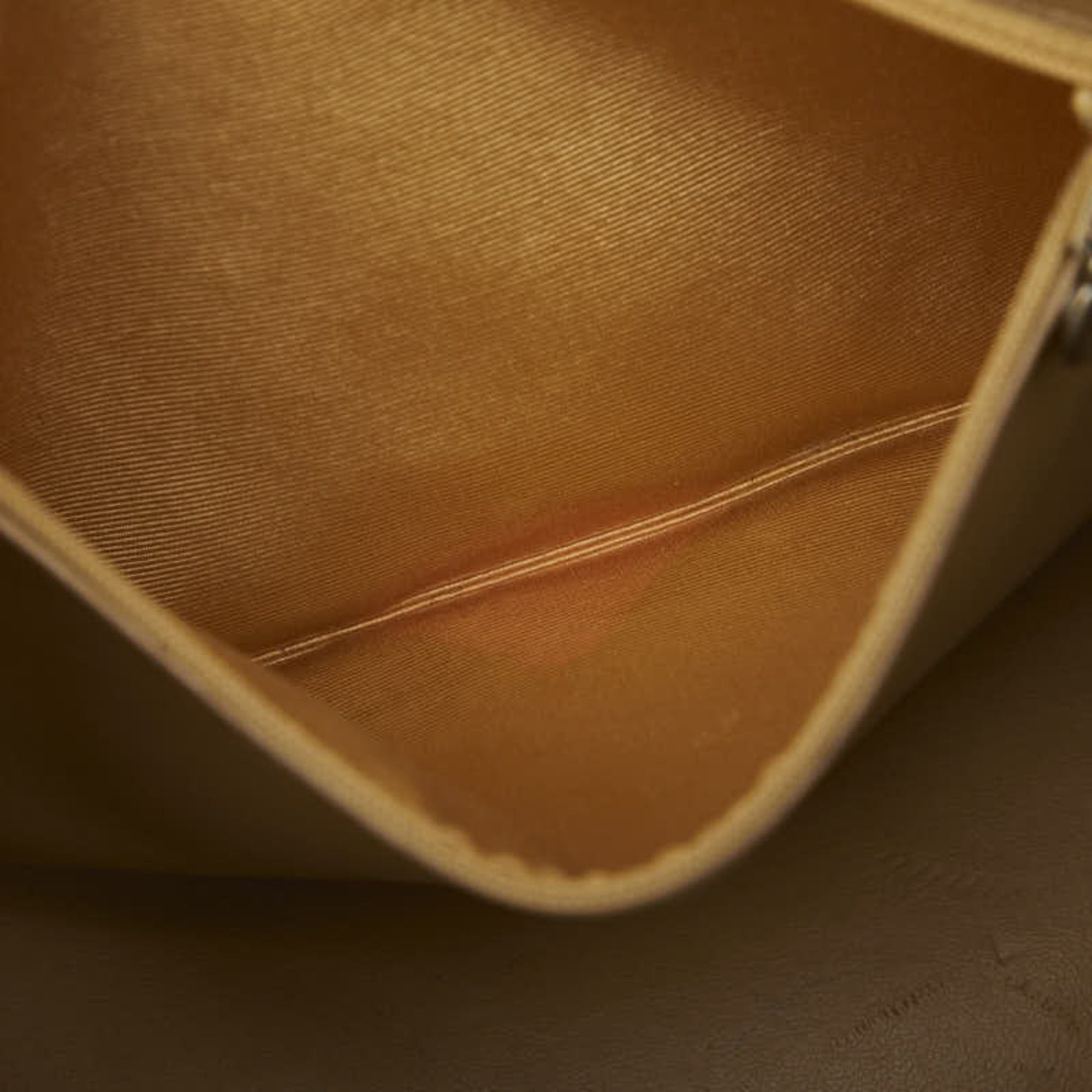 Grained Calfskin Handbag Tote Bag (Pre-Owned) - Chanel - Modalova