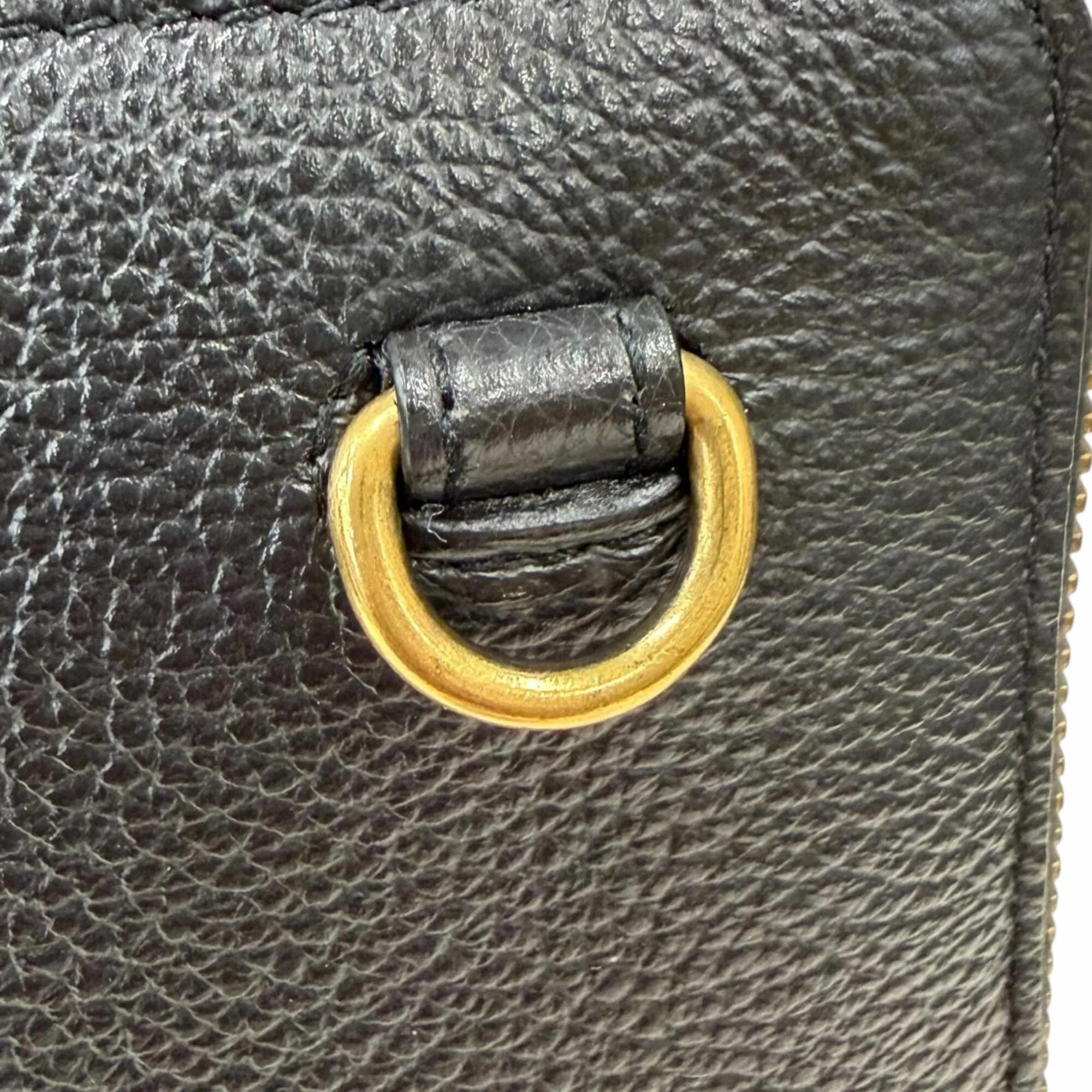 Leather Pouch Shoulder Bag (Pre-Owned) - Balenciaga - Modalova