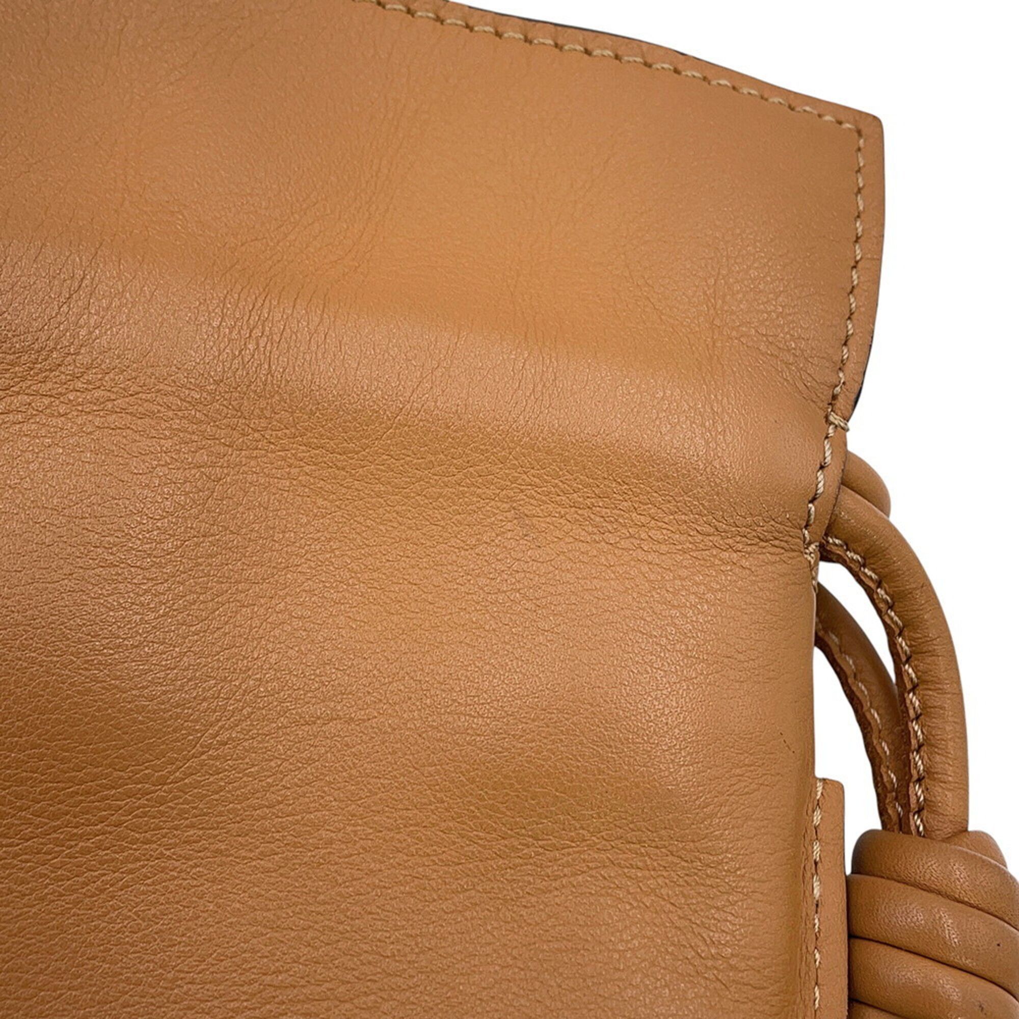 Leather Shoulder Bag (Pre-Owned) - Loewe - Modalova