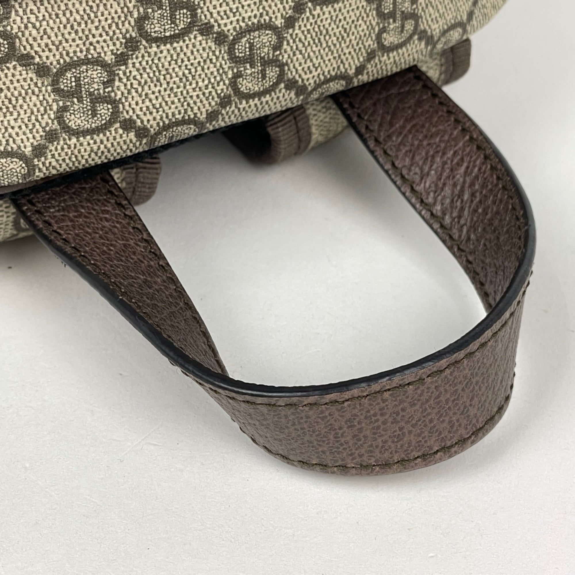Gg Supreme Leather Backpack (Pre-Owned) - Gucci - Modalova