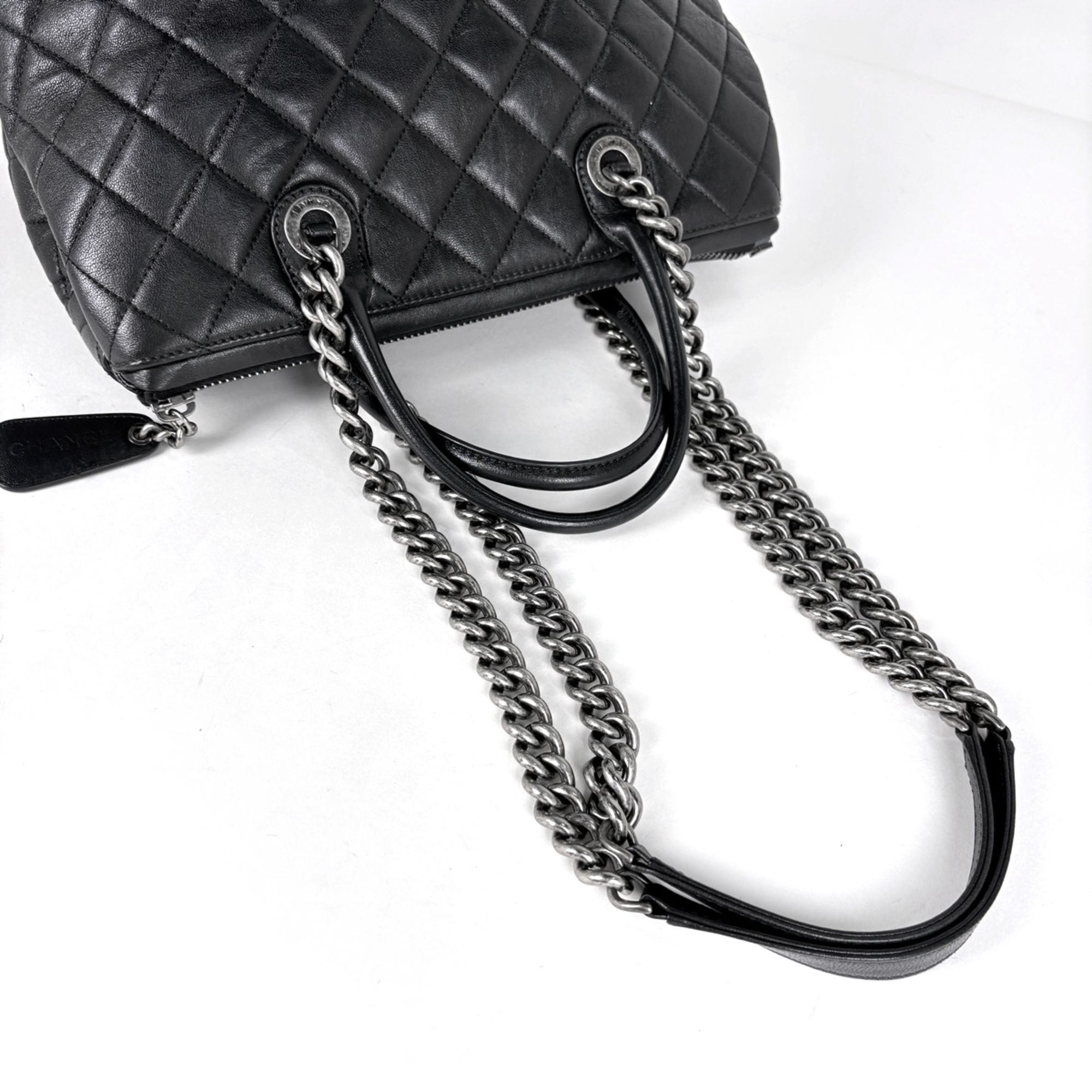 Leather Handbag (Pre-Owned) - Chanel - Modalova
