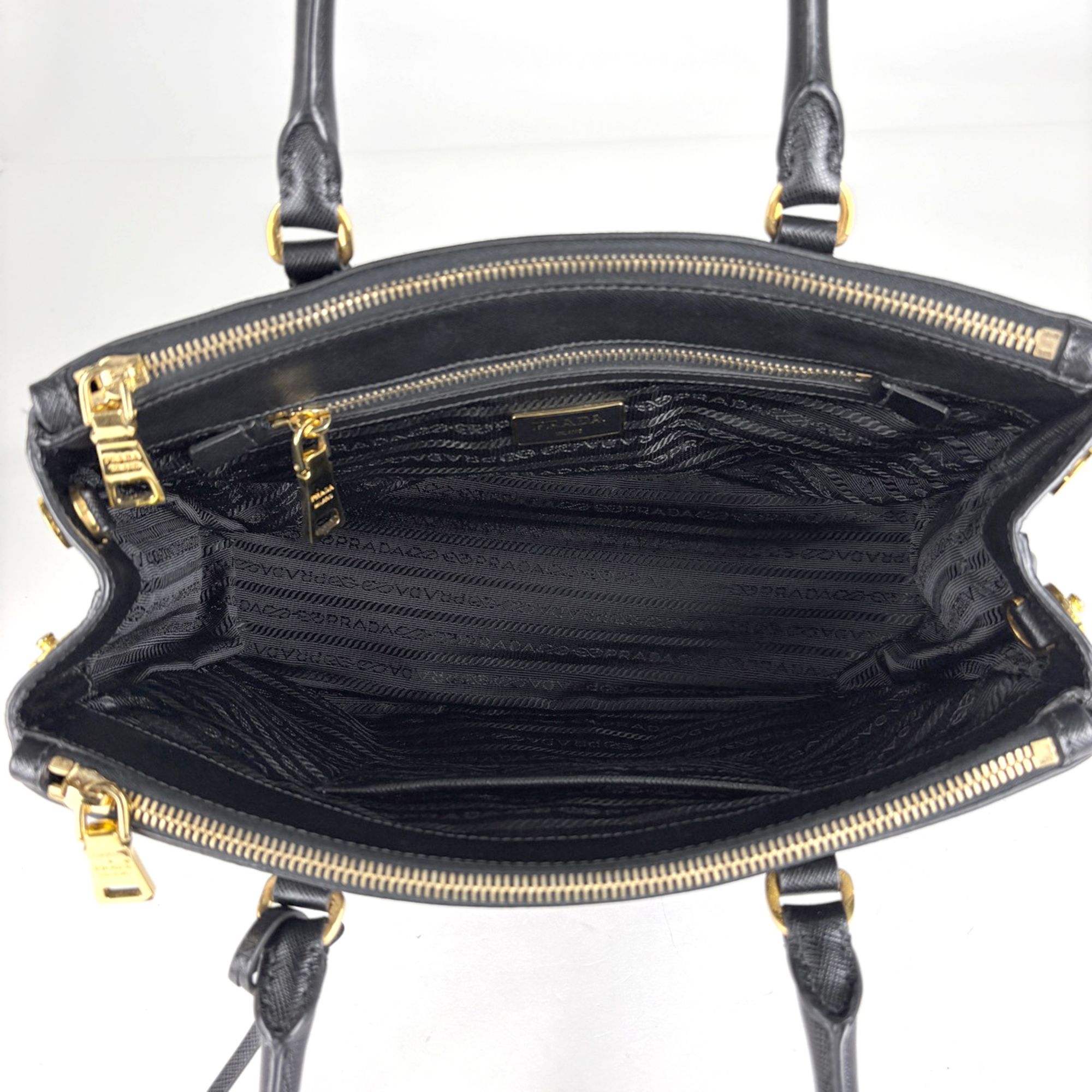 Leather Handbag (Pre-Owned) - Prada - Modalova