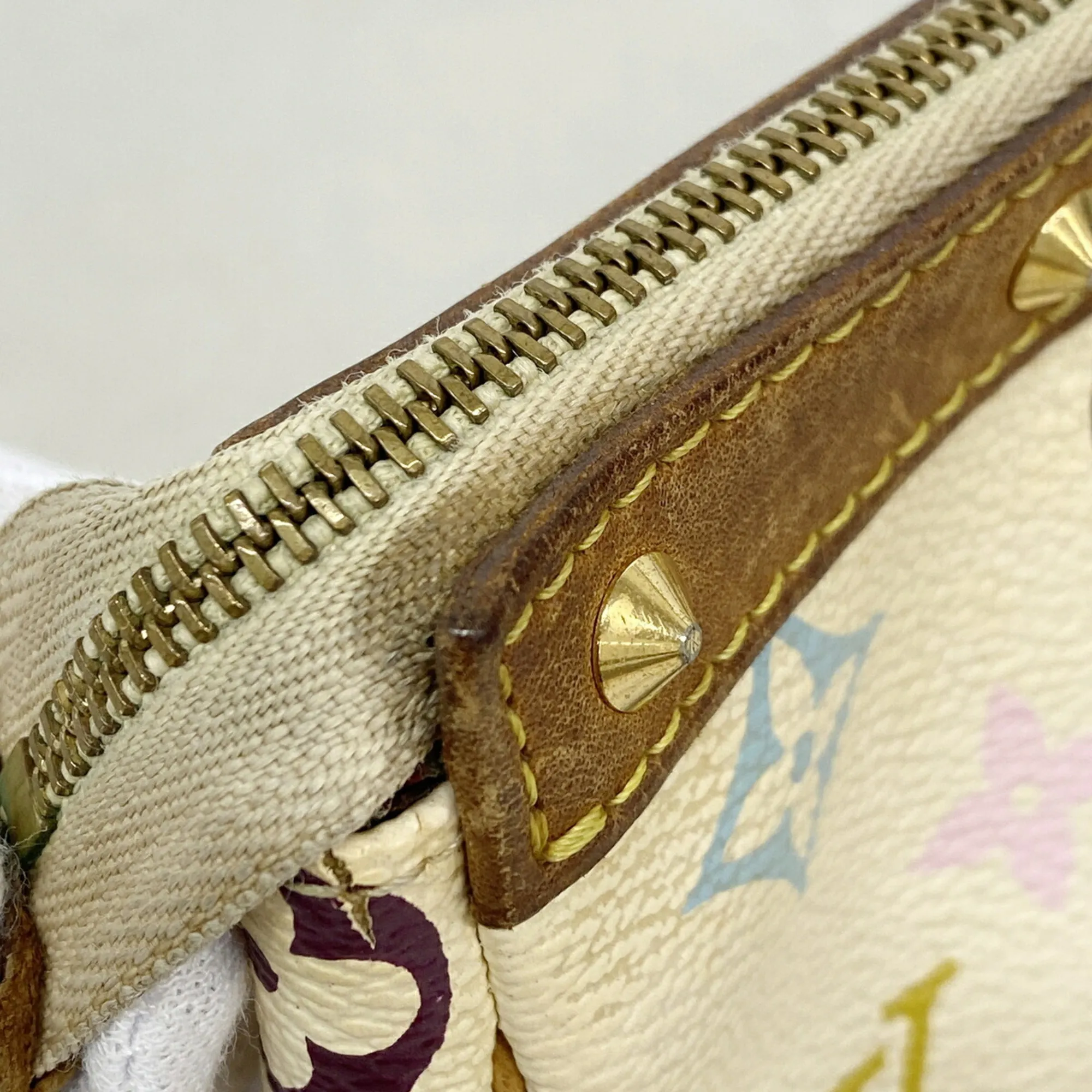 Pouch (Pre-Owned) - Louis Vuitton - Modalova