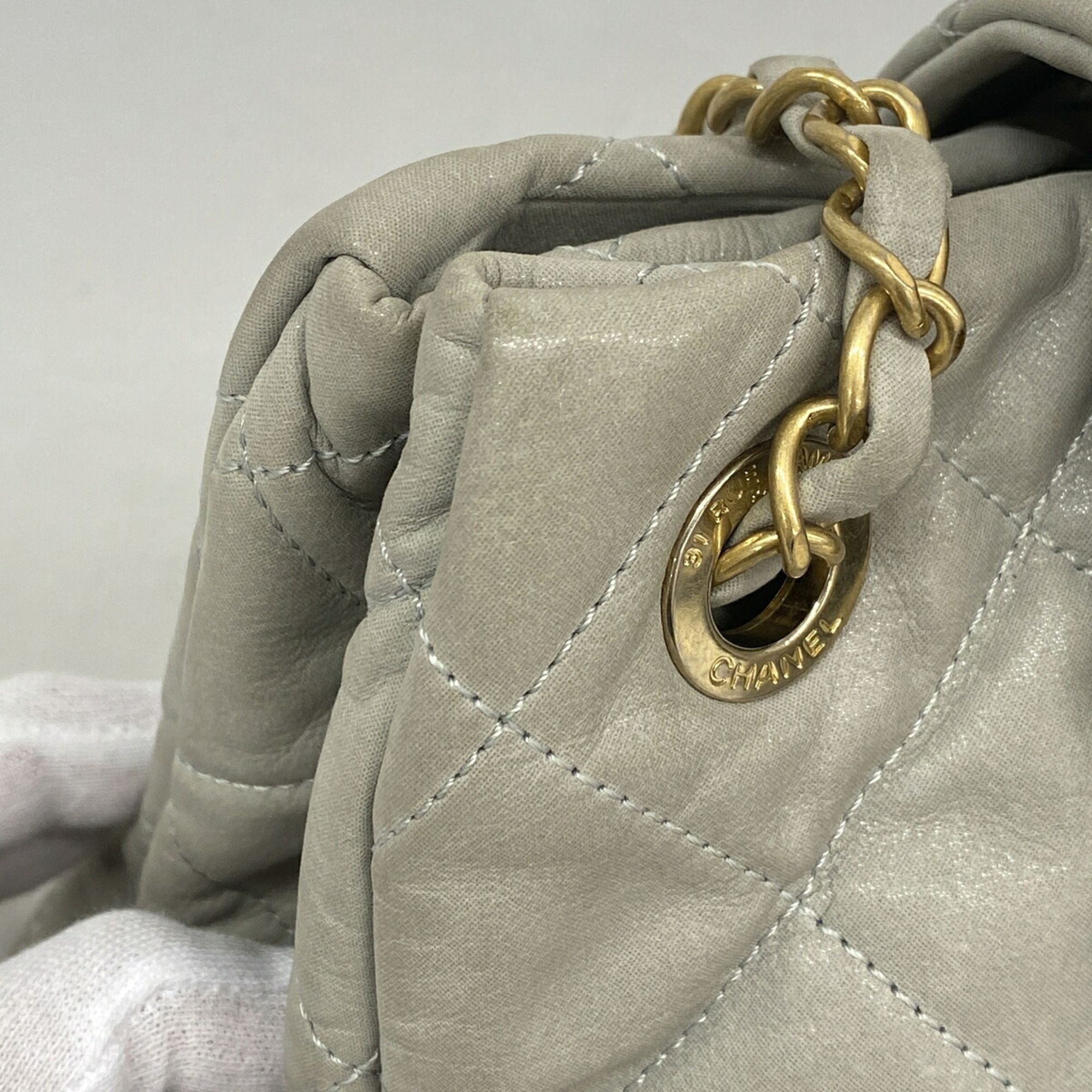 Leather Shoulder Bag (Pre-Owned) - Chanel - Modalova