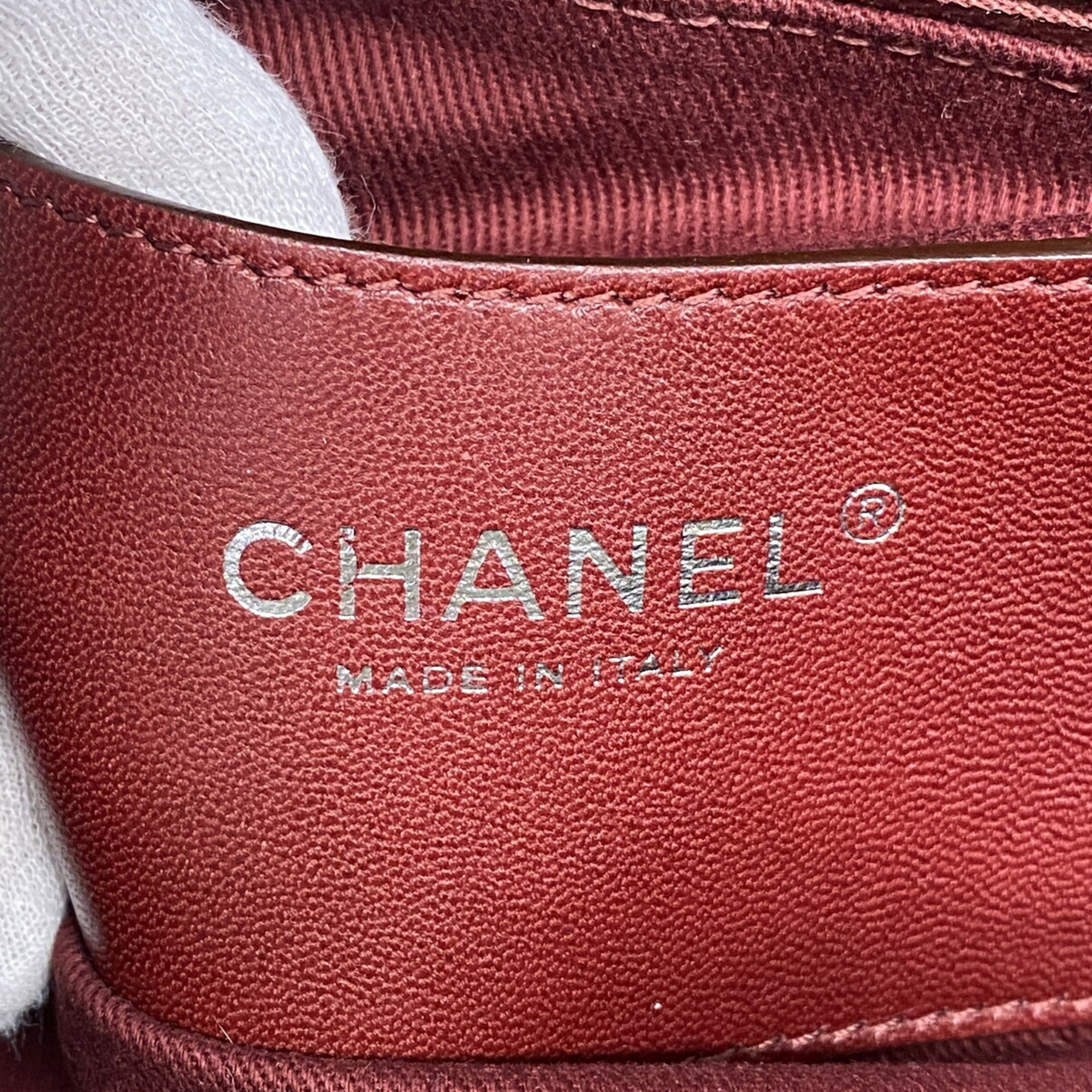 Leather Shoulder Bag (Pre-Owned) - Chanel - Modalova