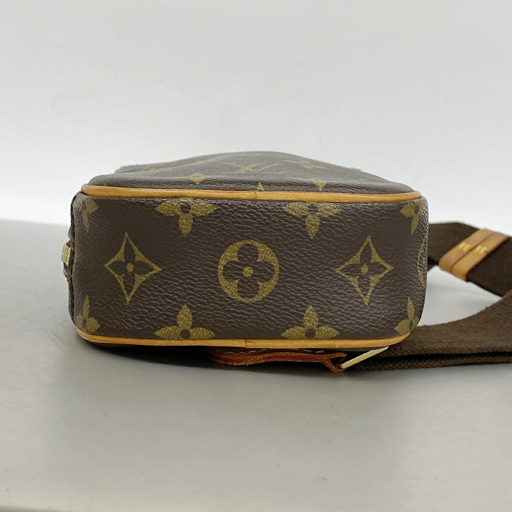Sling Bag (Pre-Owned) - Louis Vuitton - Modalova
