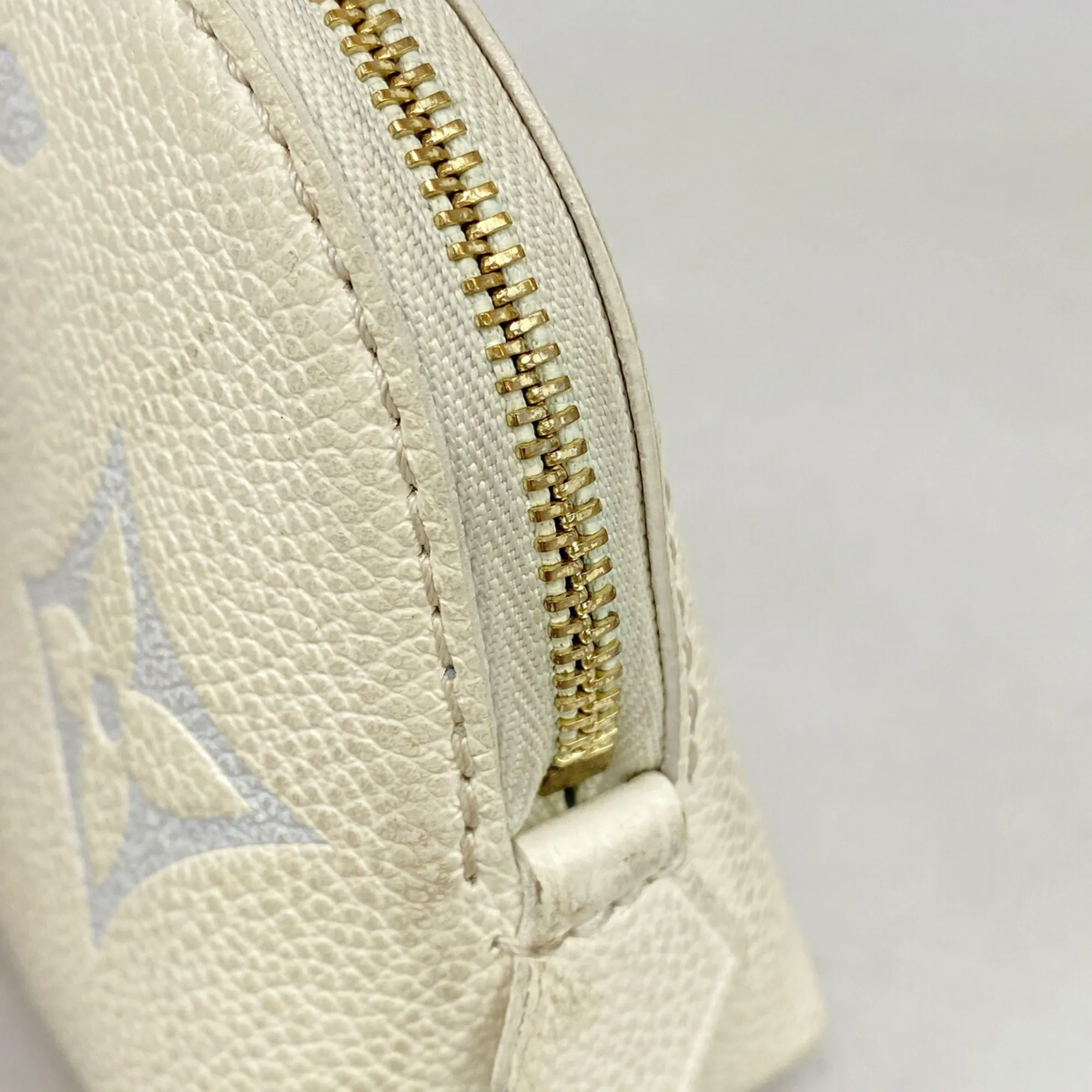 Pouch (Pre-Owned) - Louis Vuitton - Modalova