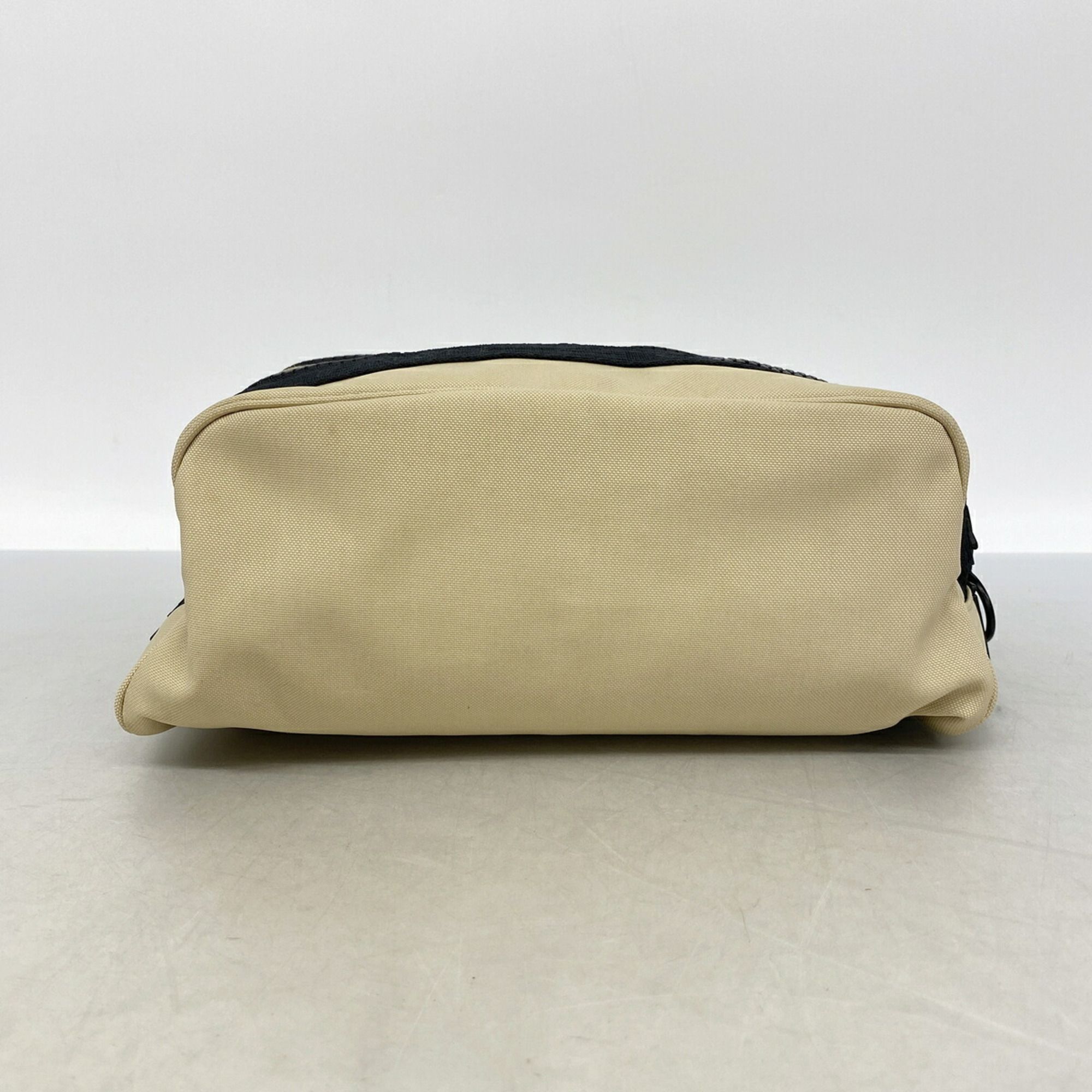 Nylon Pouch (Pre-Owned) - Chanel - Modalova