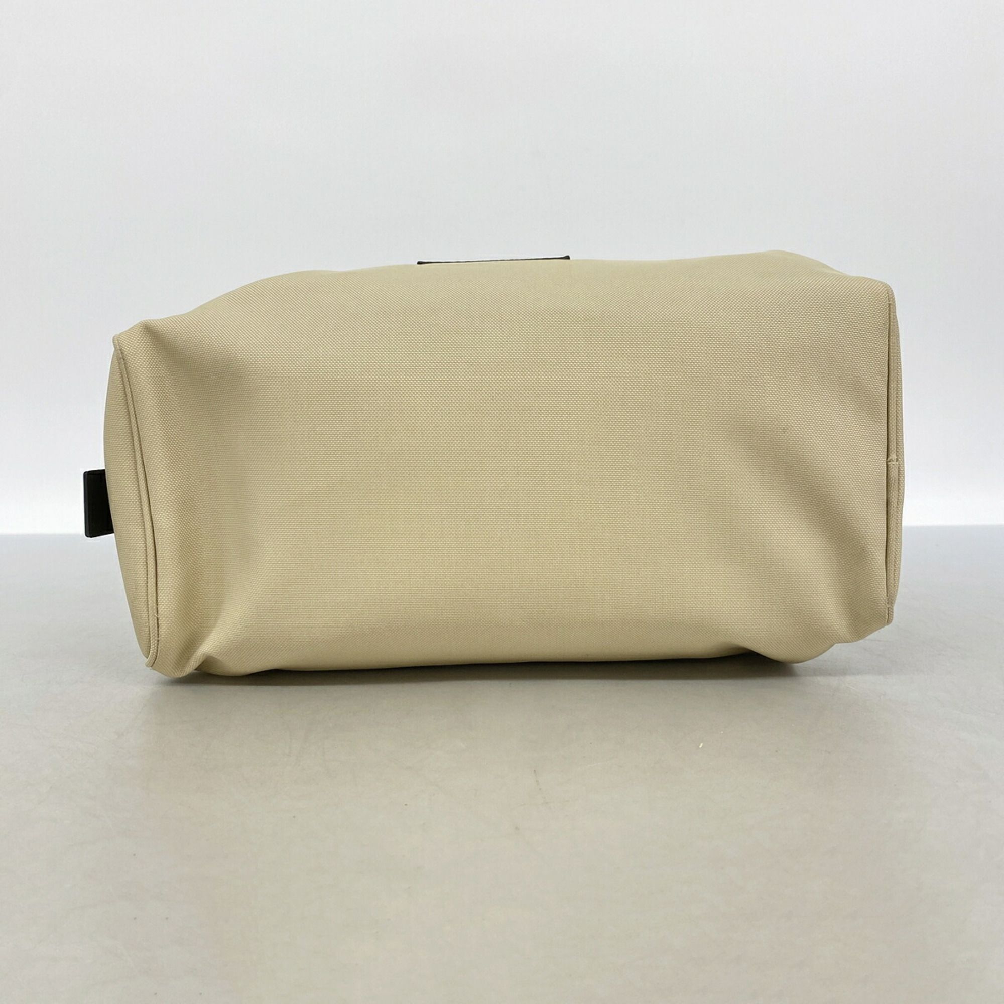 Nylon Pouch (Pre-Owned) - Chanel - Modalova
