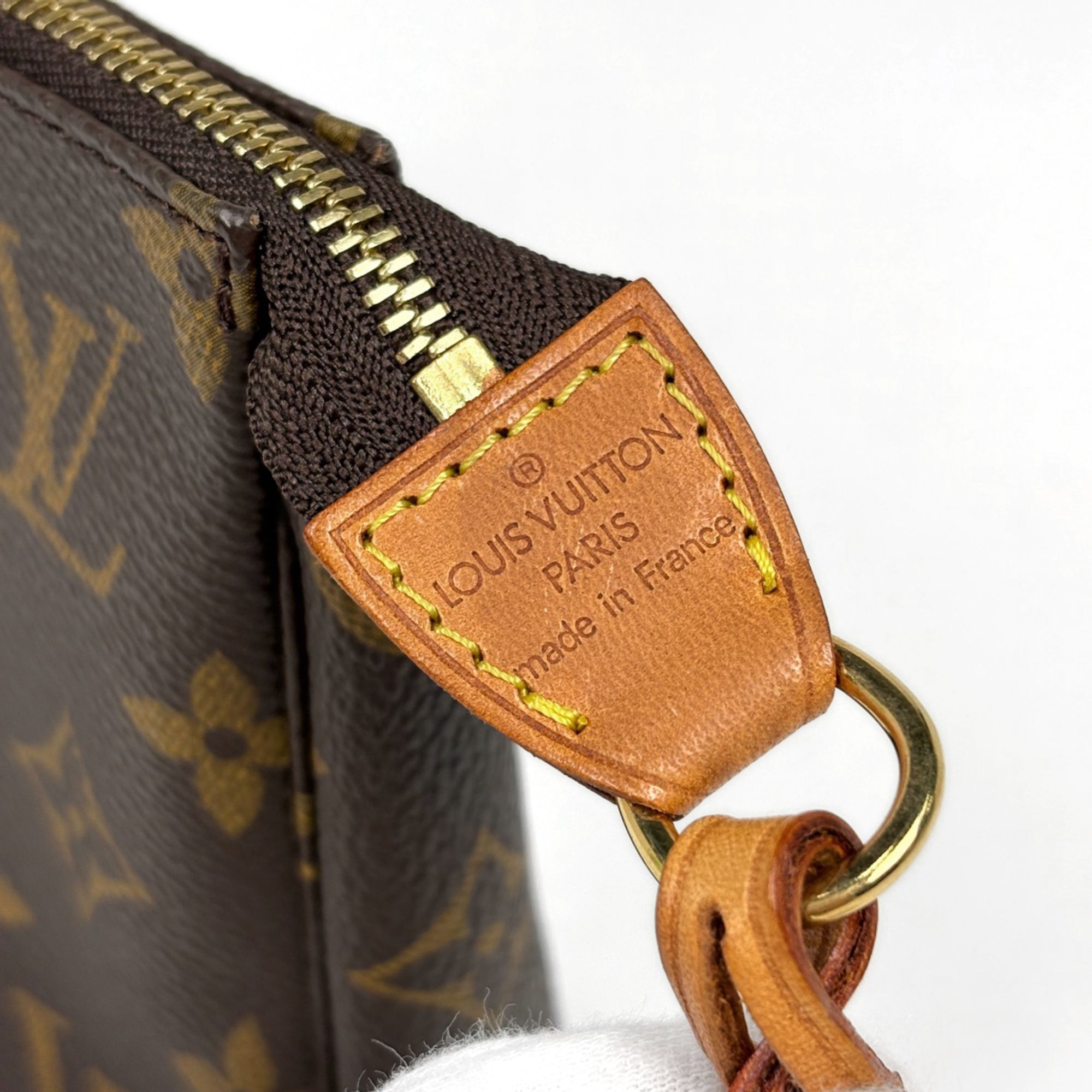Monogram Pochette Pouch (Pre-Owned) - Louis Vuitton - Modalova