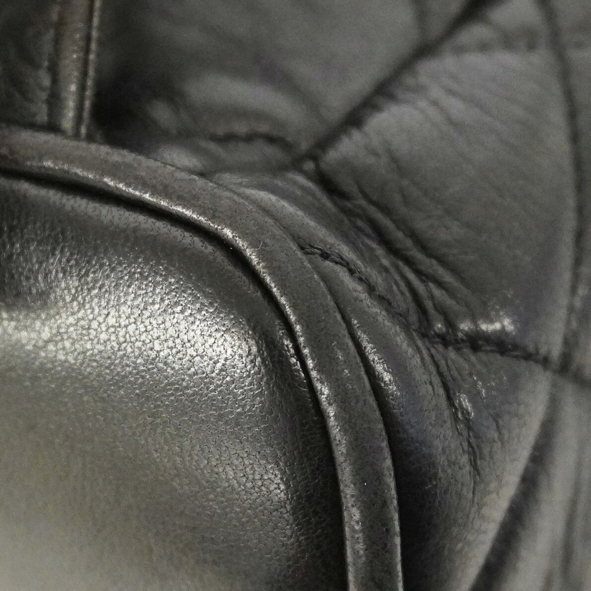 Leather Backpack (Pre-Owned) - Chanel - Modalova