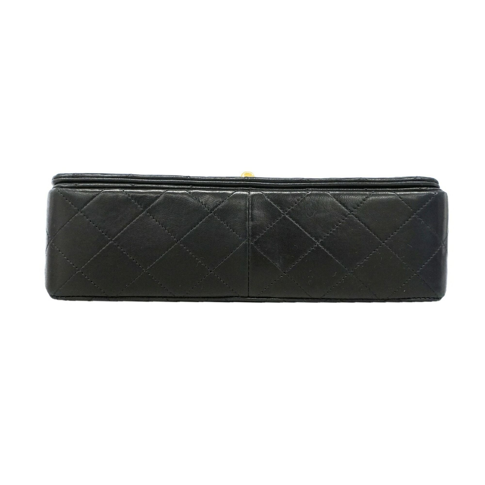 Leather Shoulder Bag (Pre-Owned) - Chanel - Modalova