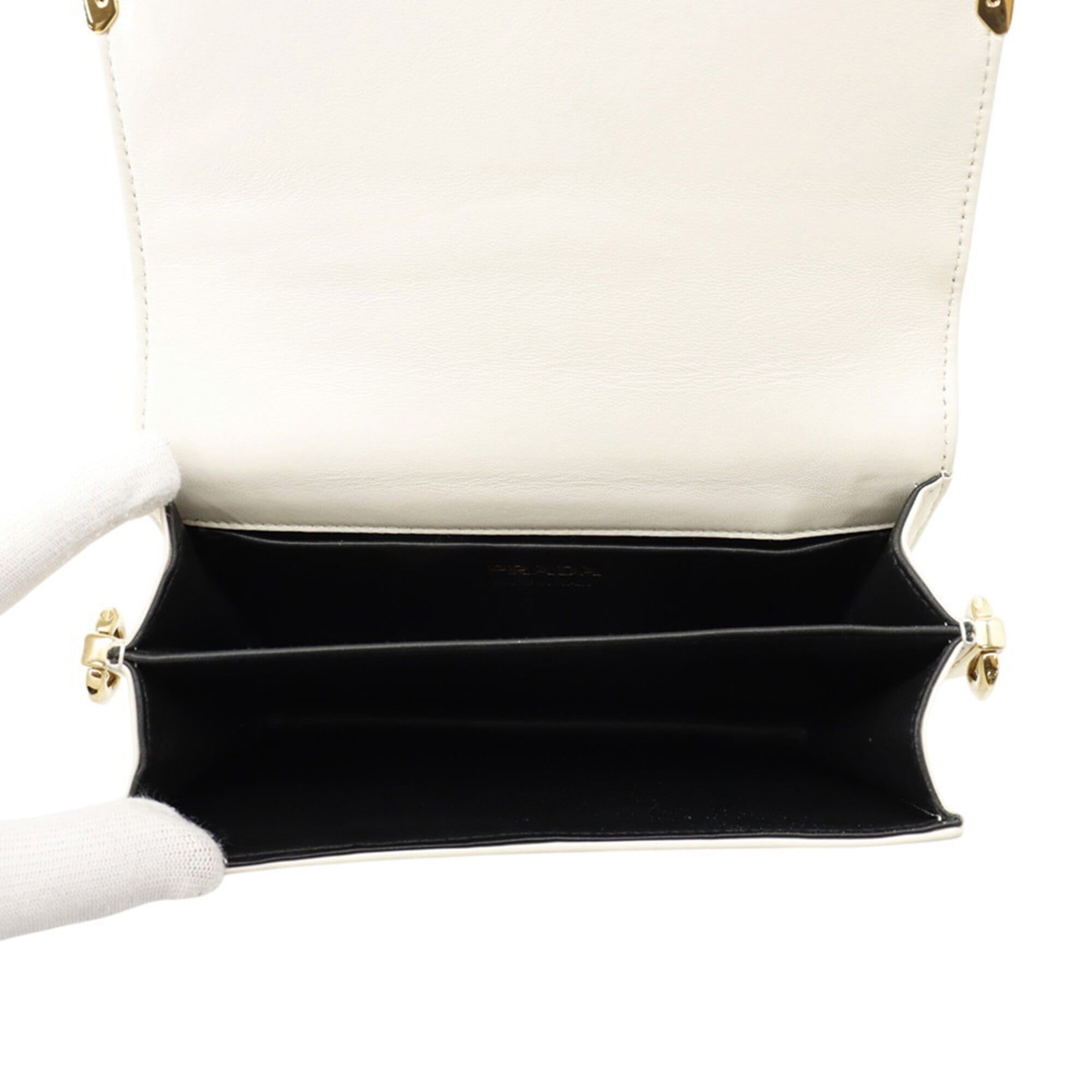 Leather Handbag Shoulder Bag (Pre-Owned) - Prada - Modalova