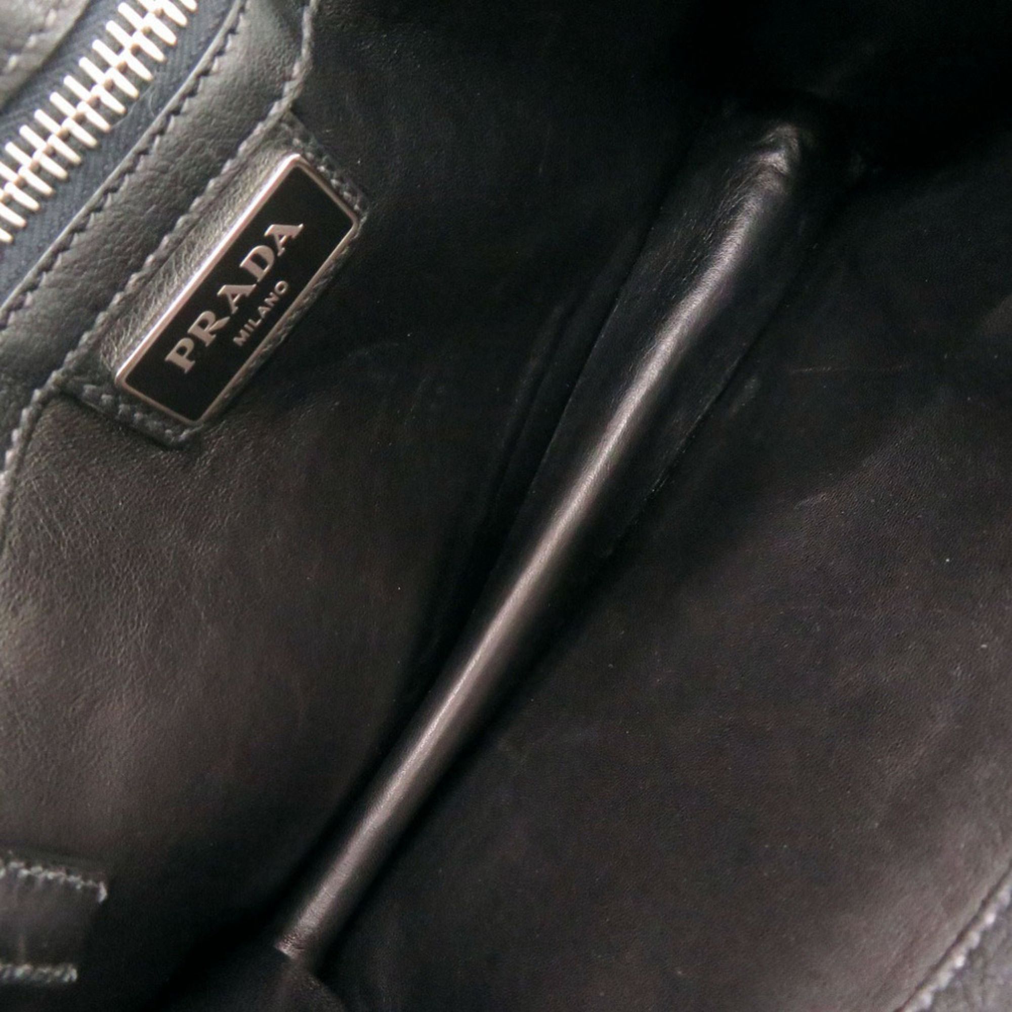 Leather Clutch Bag (Pre-Owned) - Prada - Modalova