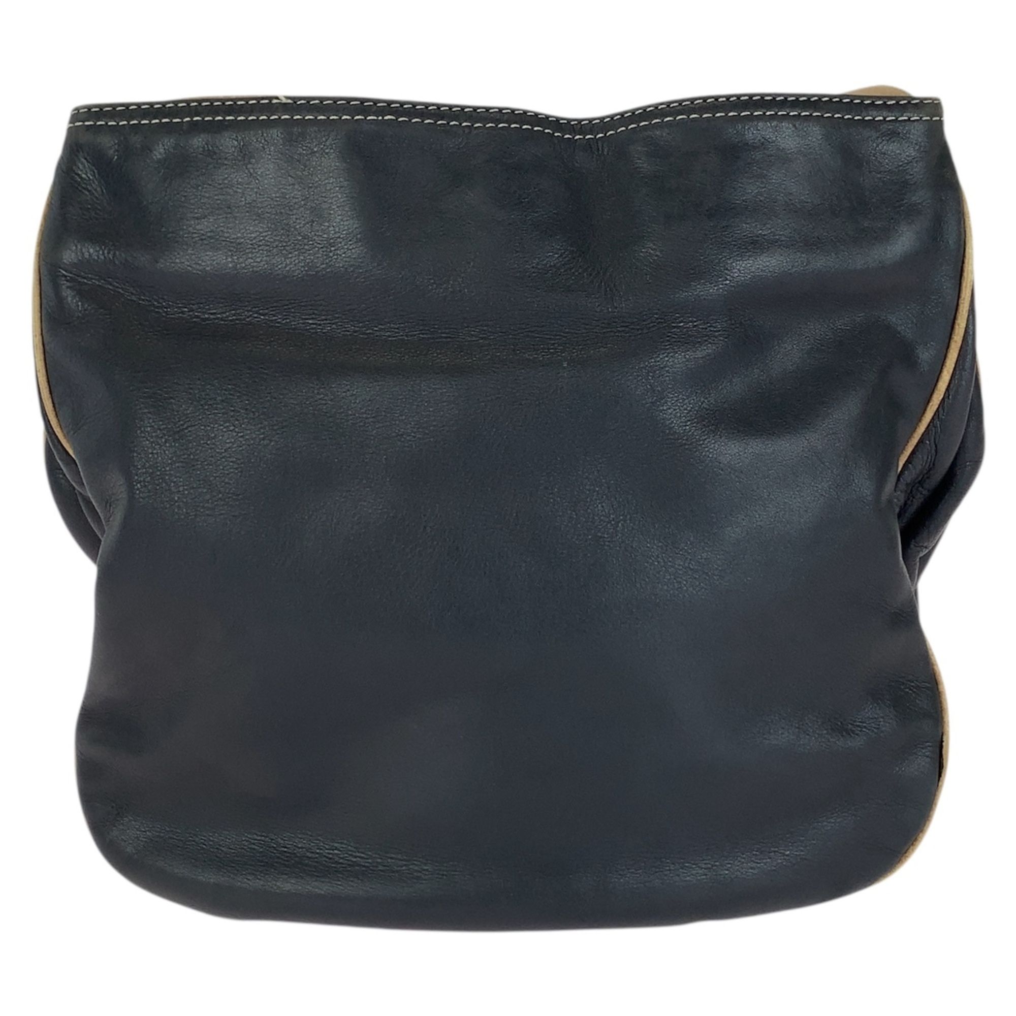 Leather Shoulder Bag (Pre-Owned) - Loewe - Modalova