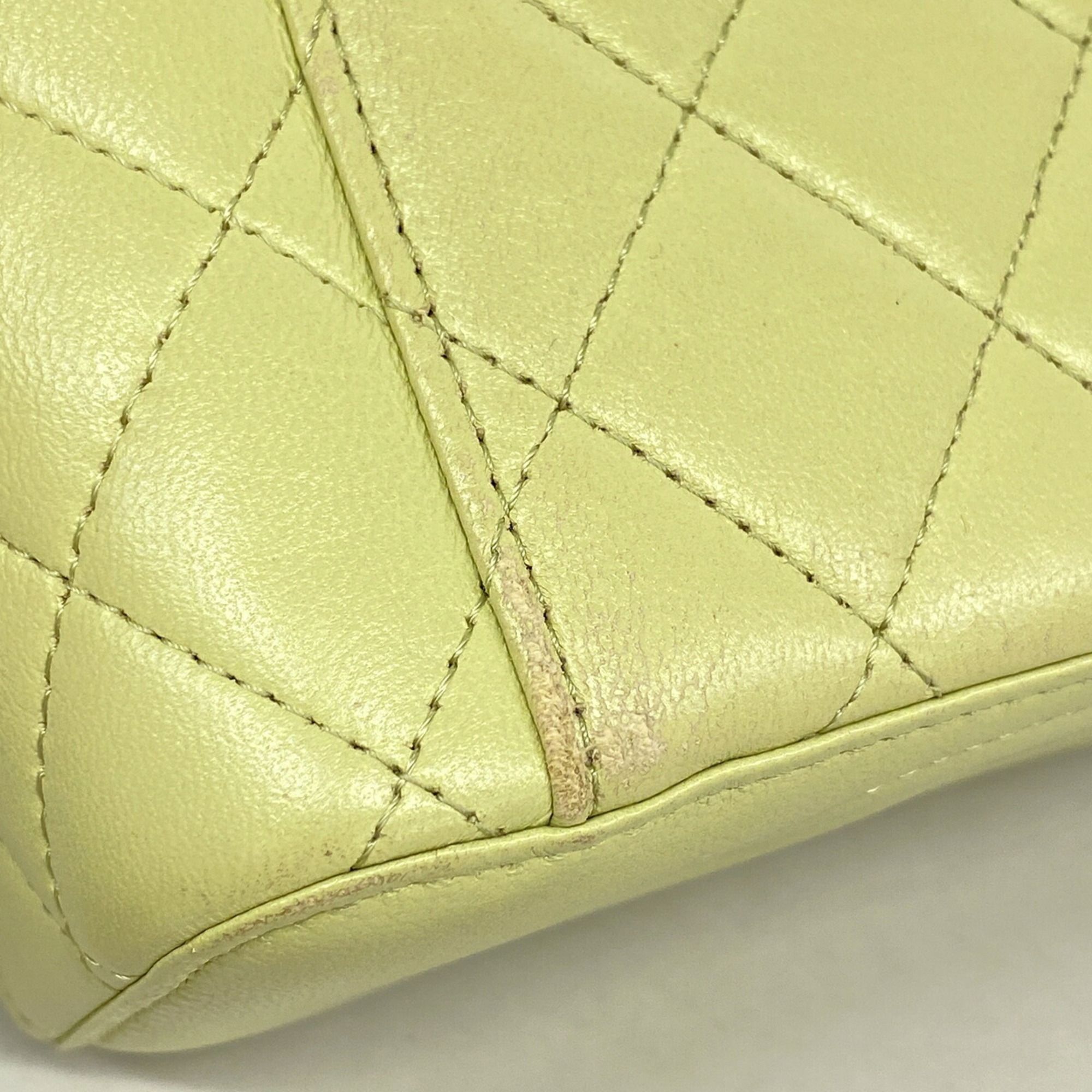 Leather Shoulder Bag (Pre-Owned) - Chanel - Modalova
