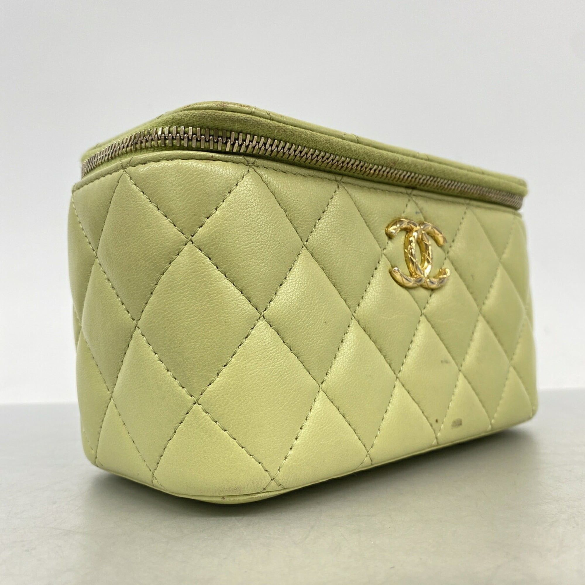 Leather Shoulder Bag (Pre-Owned) - Chanel - Modalova