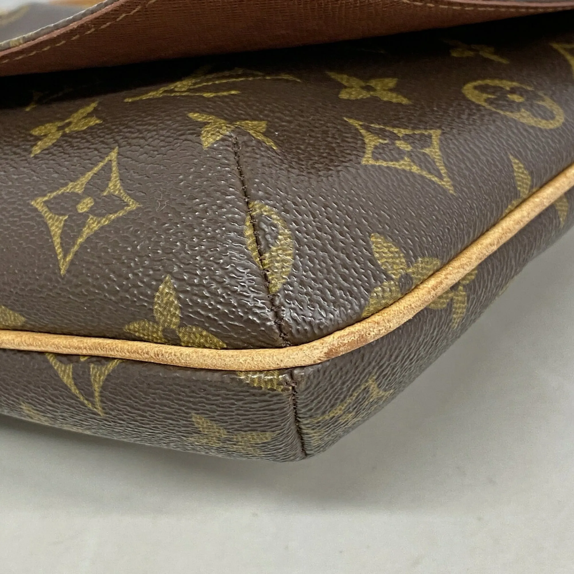 Shoulder Bag (Pre-Owned) - Louis Vuitton - Modalova