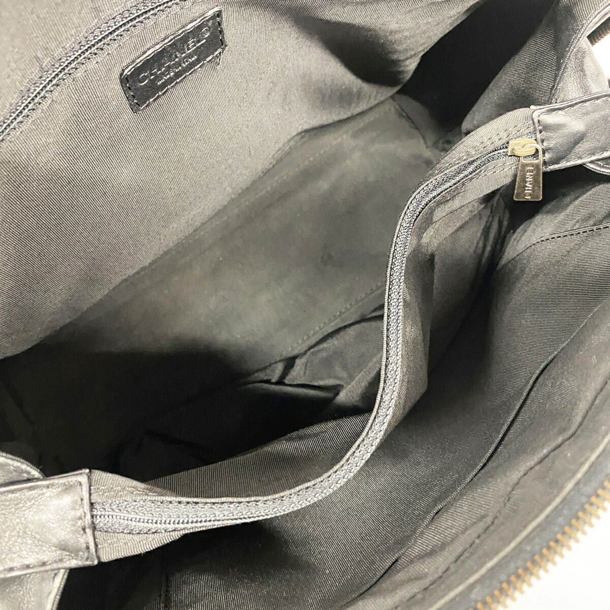 Leather Handbag (Pre-Owned) - Chanel - Modalova