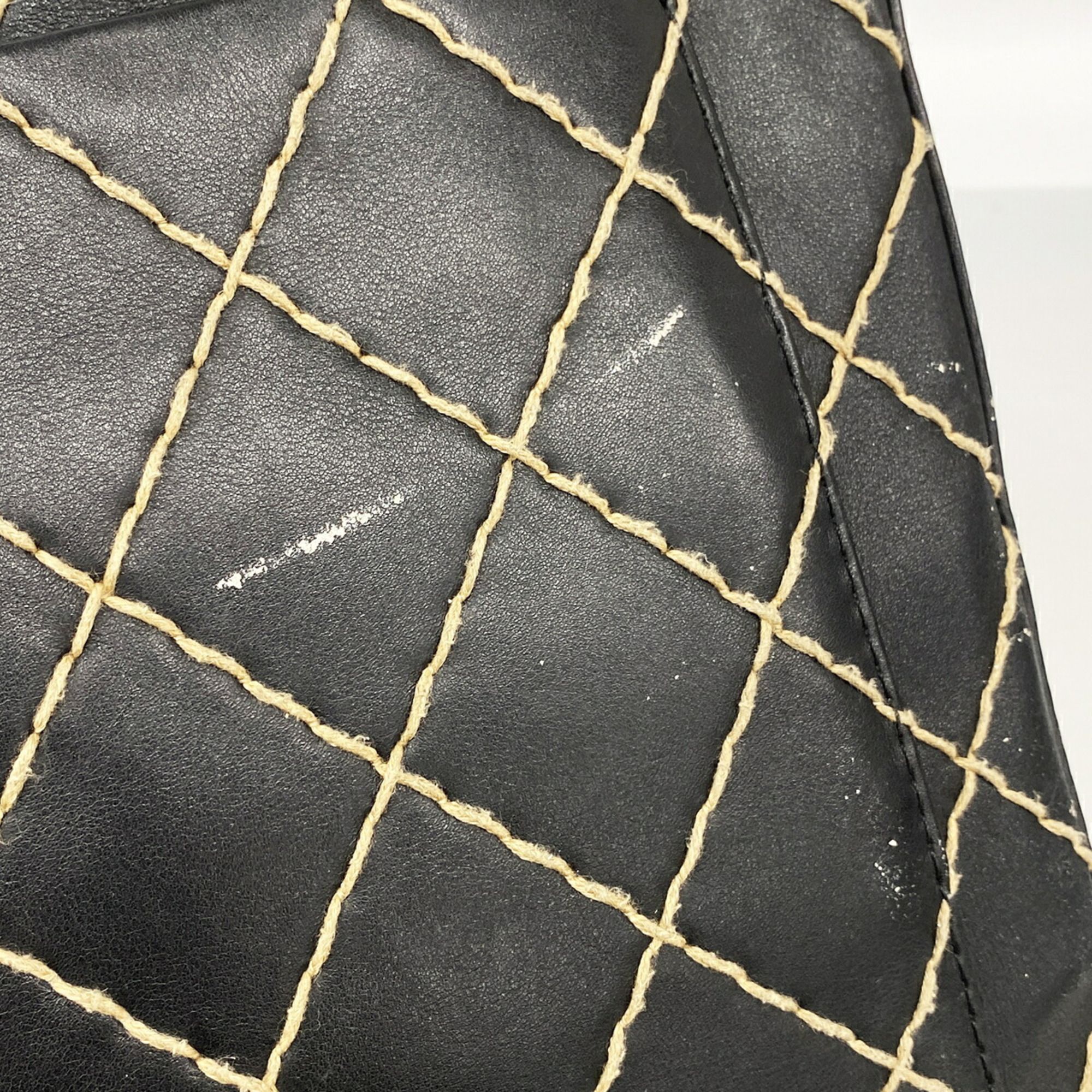 Leather Handbag (Pre-Owned) - Chanel - Modalova