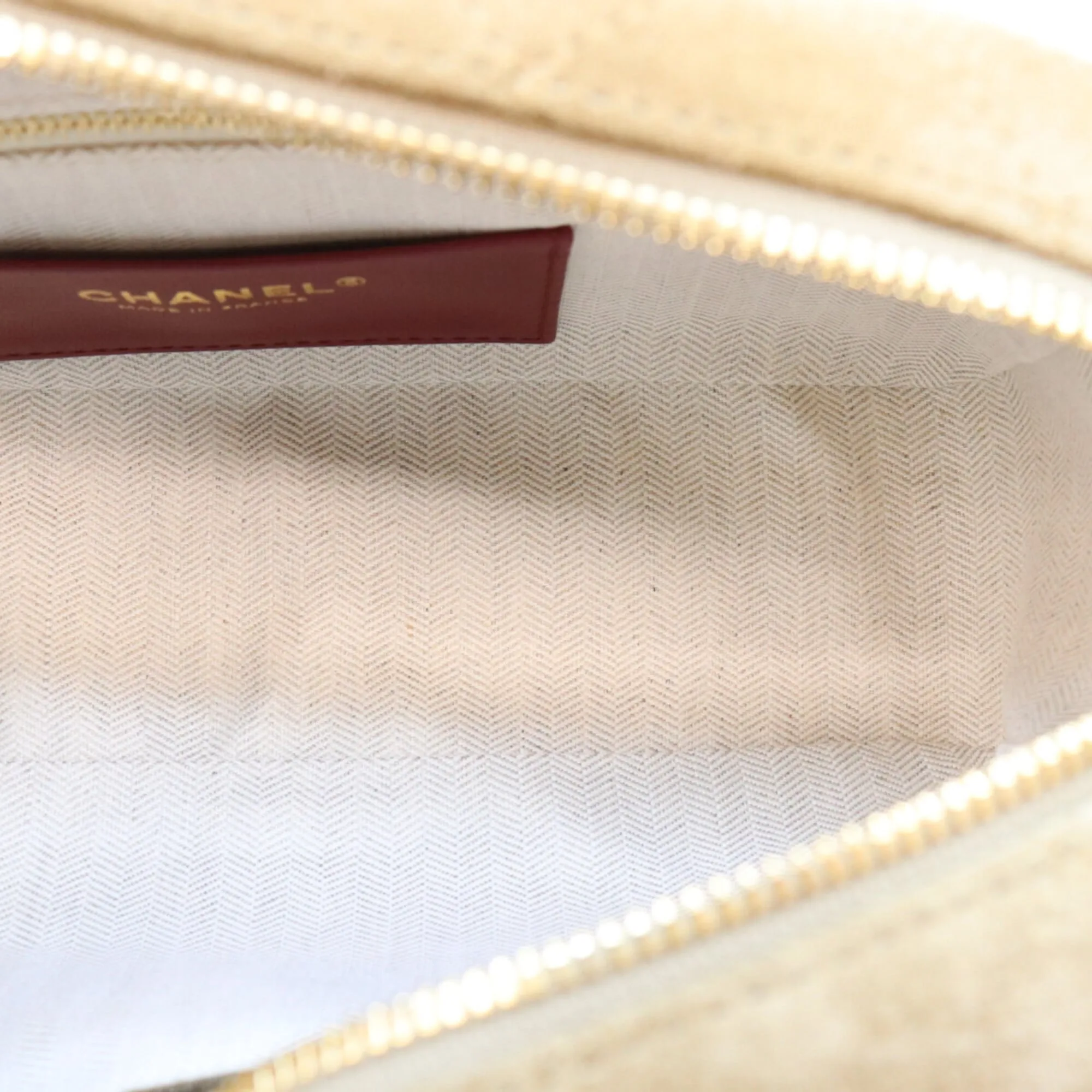 Suede Shoulder Bag (Pre-Owned) - Chanel - Modalova