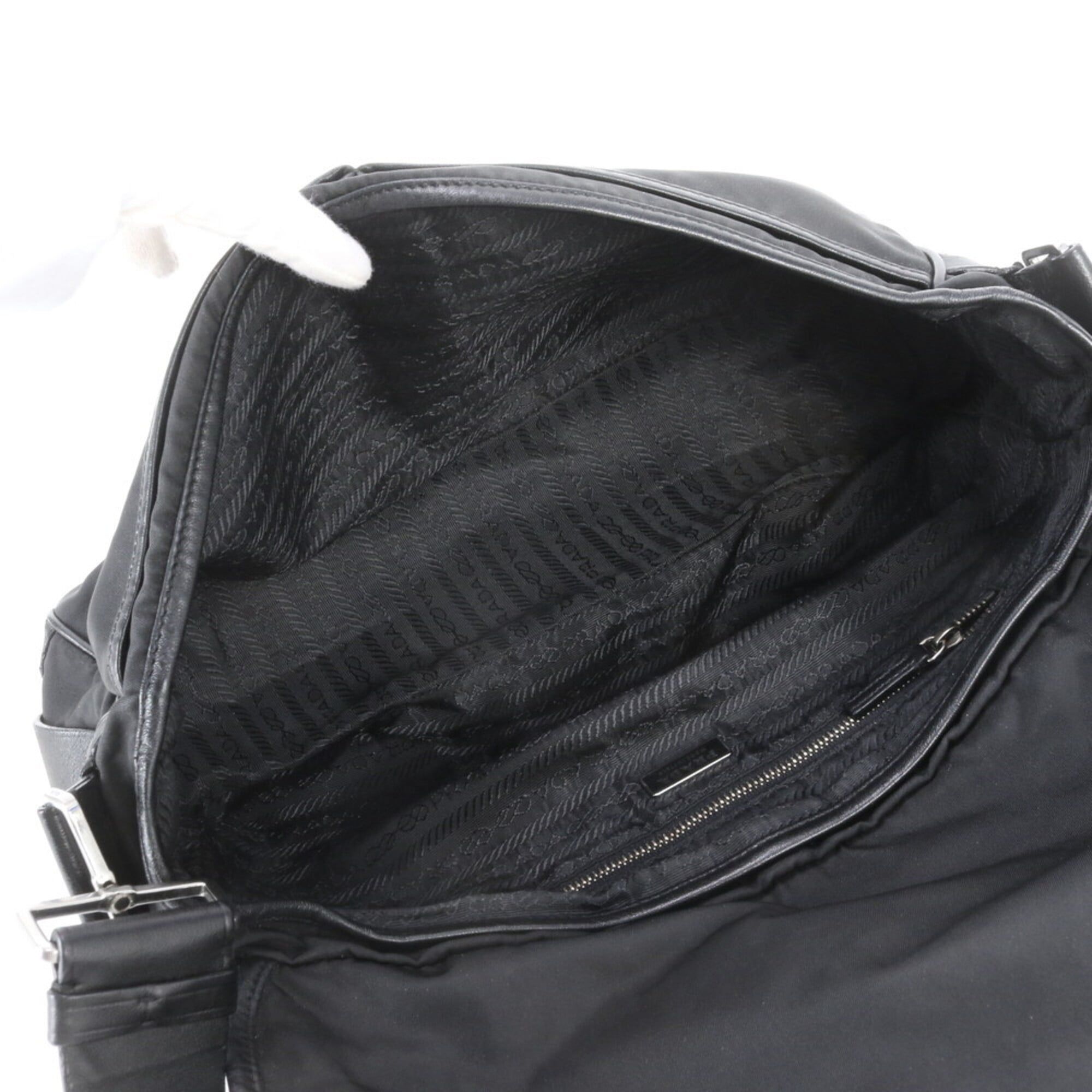 Leather Nylon Messenger Bag Shoulder Bag (Pre-Owned) - Prada - Modalova