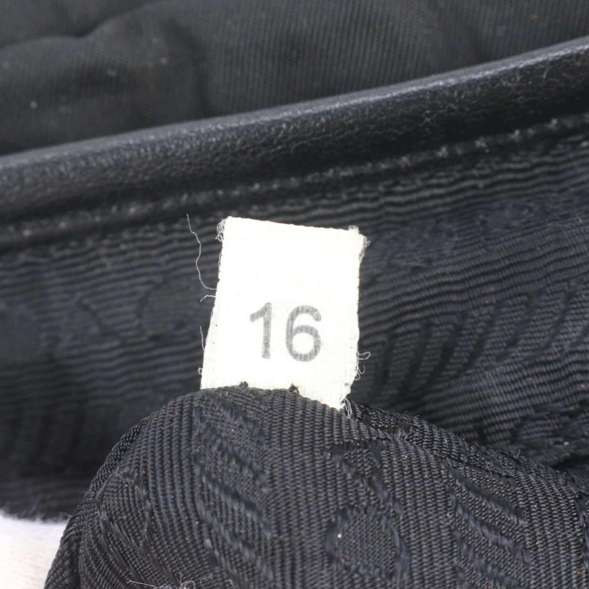 Leather Nylon Messenger Bag Shoulder Bag (Pre-Owned) - Prada - Modalova