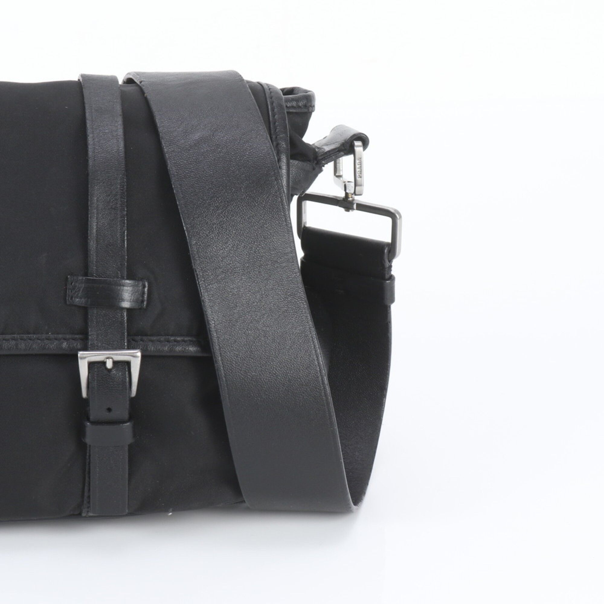 Leather Nylon Messenger Bag Shoulder Bag (Pre-Owned) - Prada - Modalova
