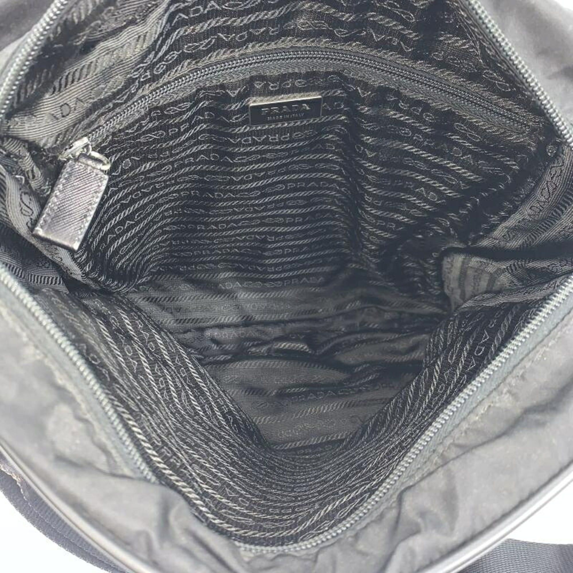 Shoulder Bag (Pre-Owned) - Prada - Modalova