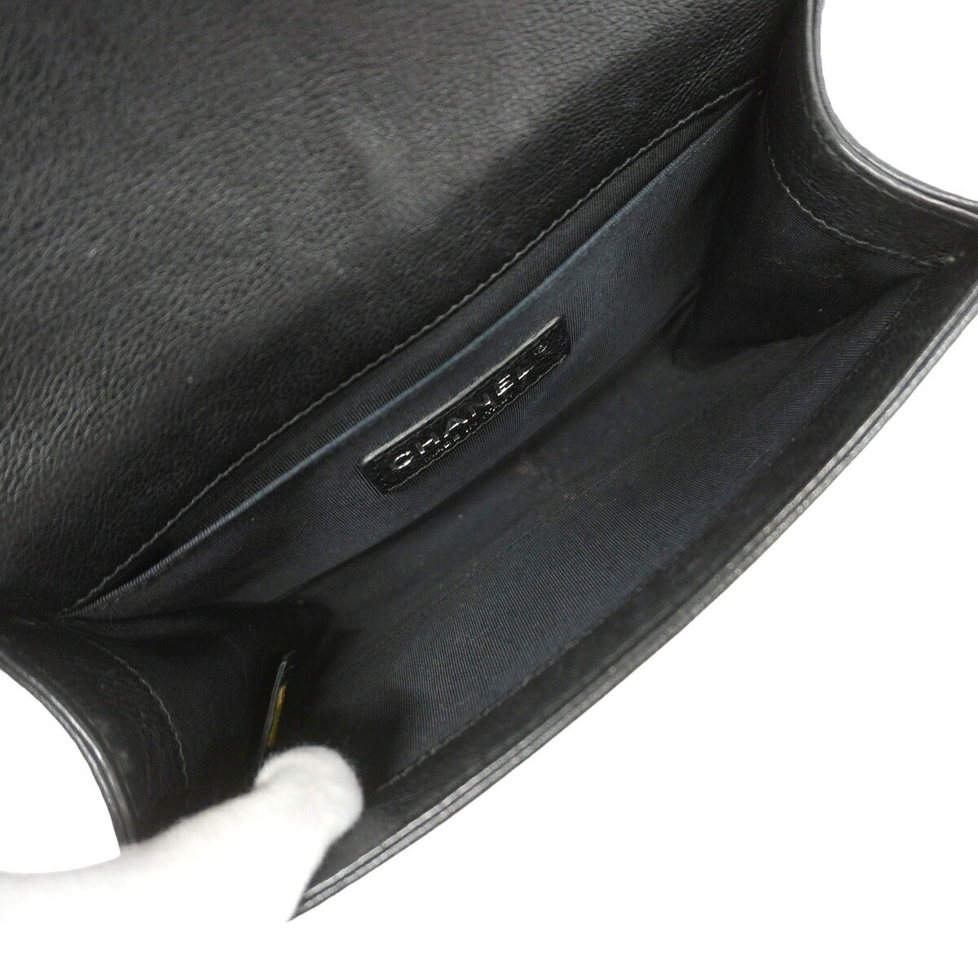 Leather Shoulder Bag (Pre-Owned) - Chanel - Modalova
