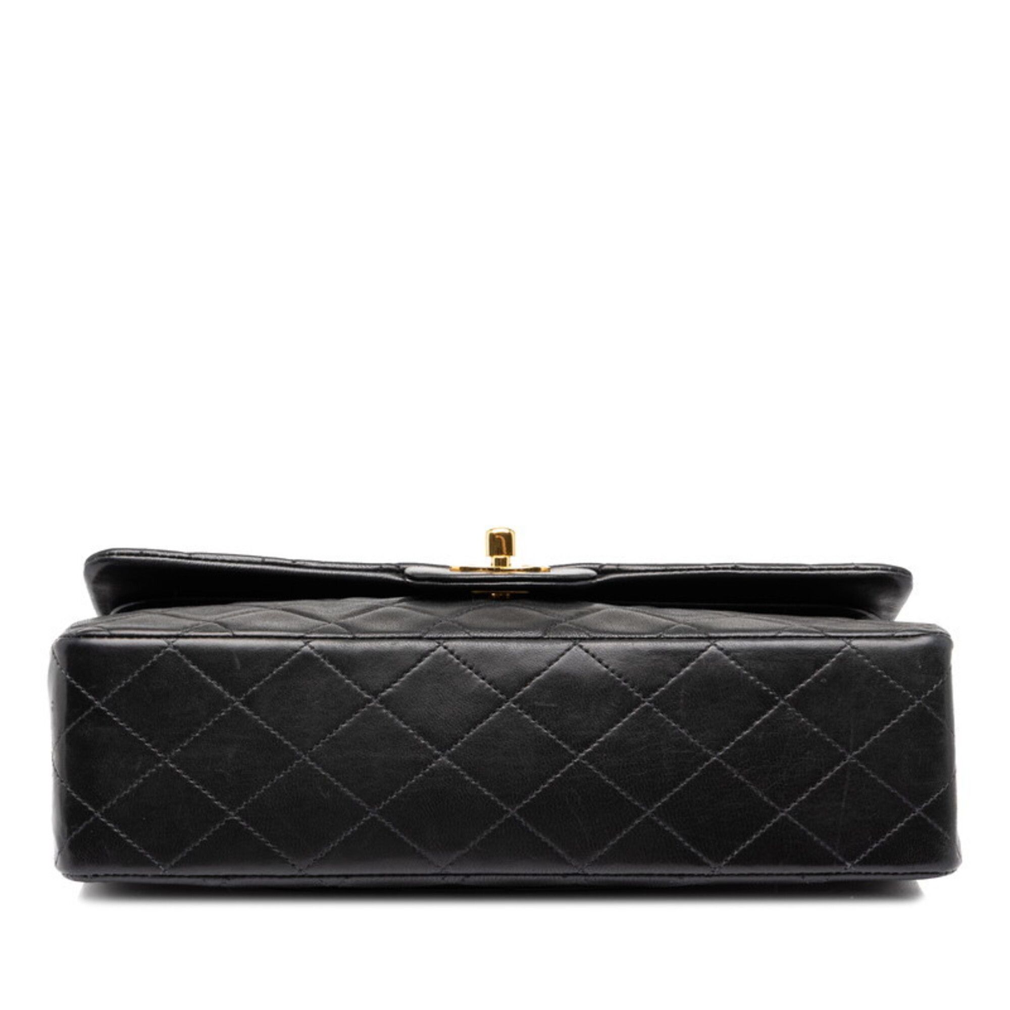 Leather Shoulder Bag (Pre-Owned) - Chanel - Modalova