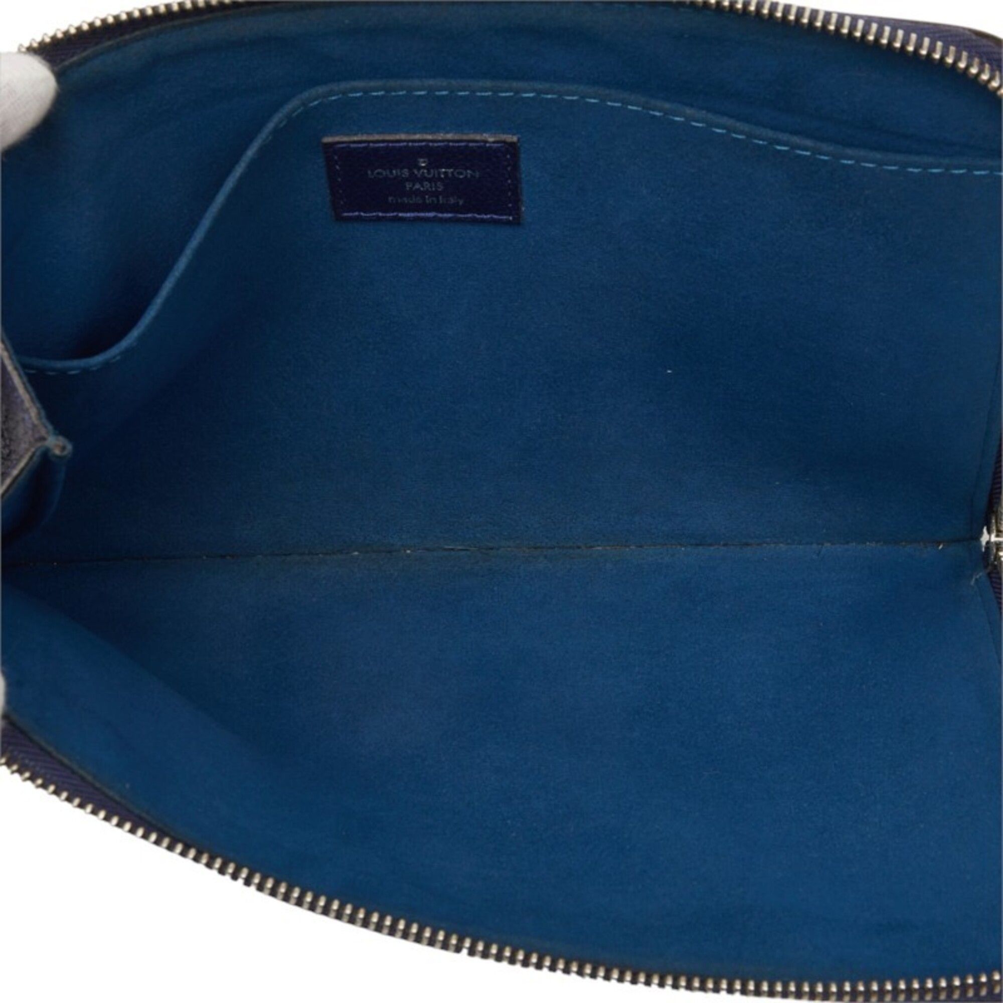 Leather Clutch Bag Pouch (Pre-Owned) - Louis Vuitton - Modalova