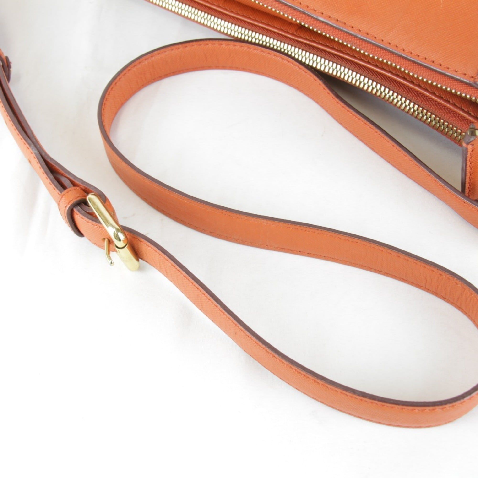 Leather Shoulder Bag (Pre-Owned) - MCM - Modalova