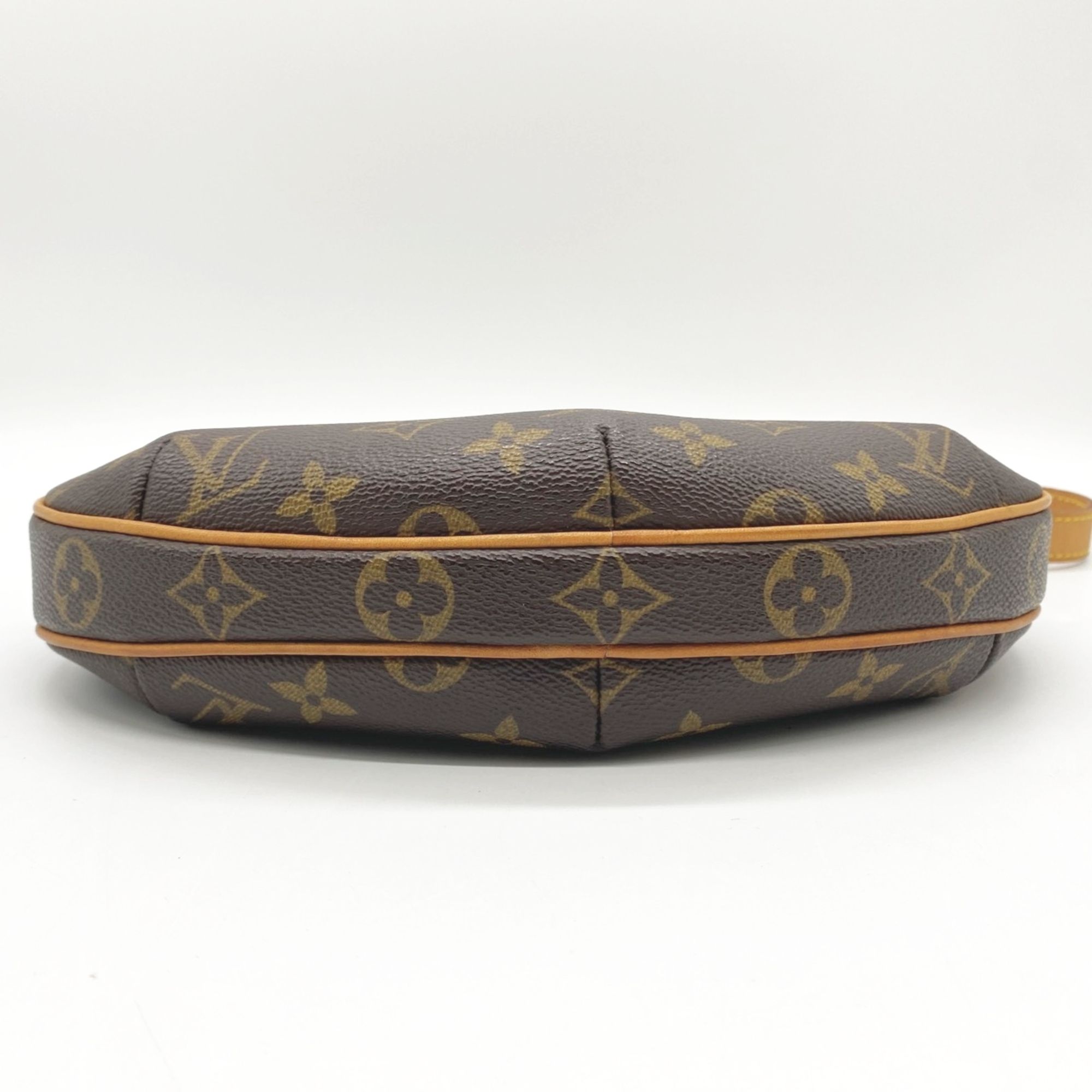 Monogram Shoulder Bag (Pre-Owned) - Louis Vuitton - Modalova